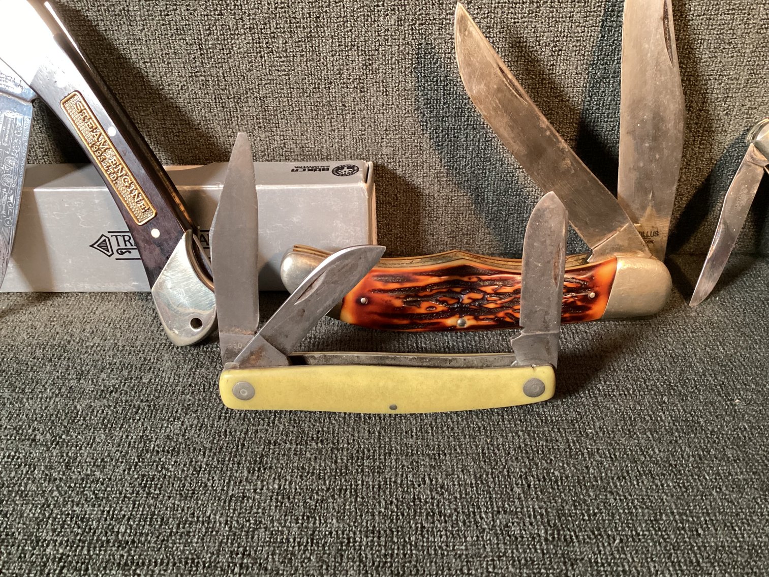 Image for Case XX 33992 and Tree Brand “Steam Engine”