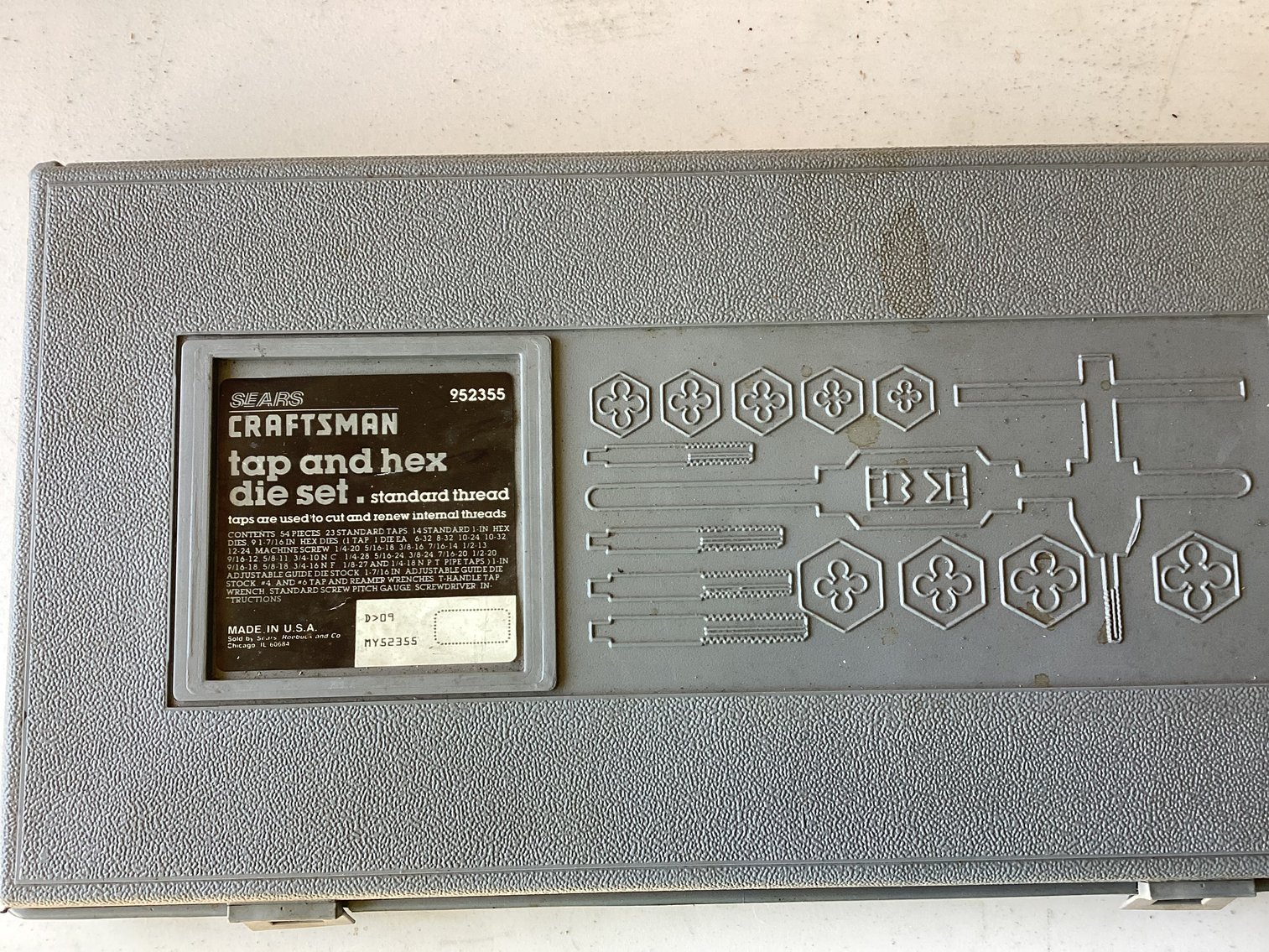 Image for Craftsman Tap & Hex Die Set