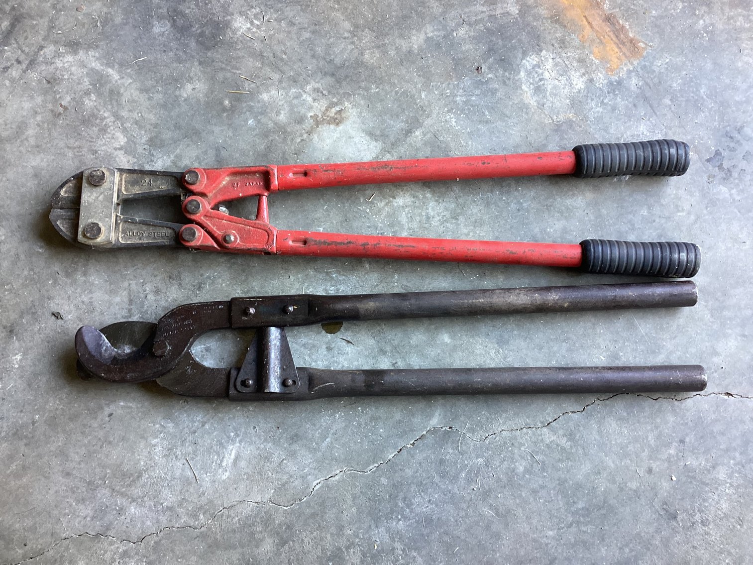 Image for Bolt Cutter and Cable Cutter Lot