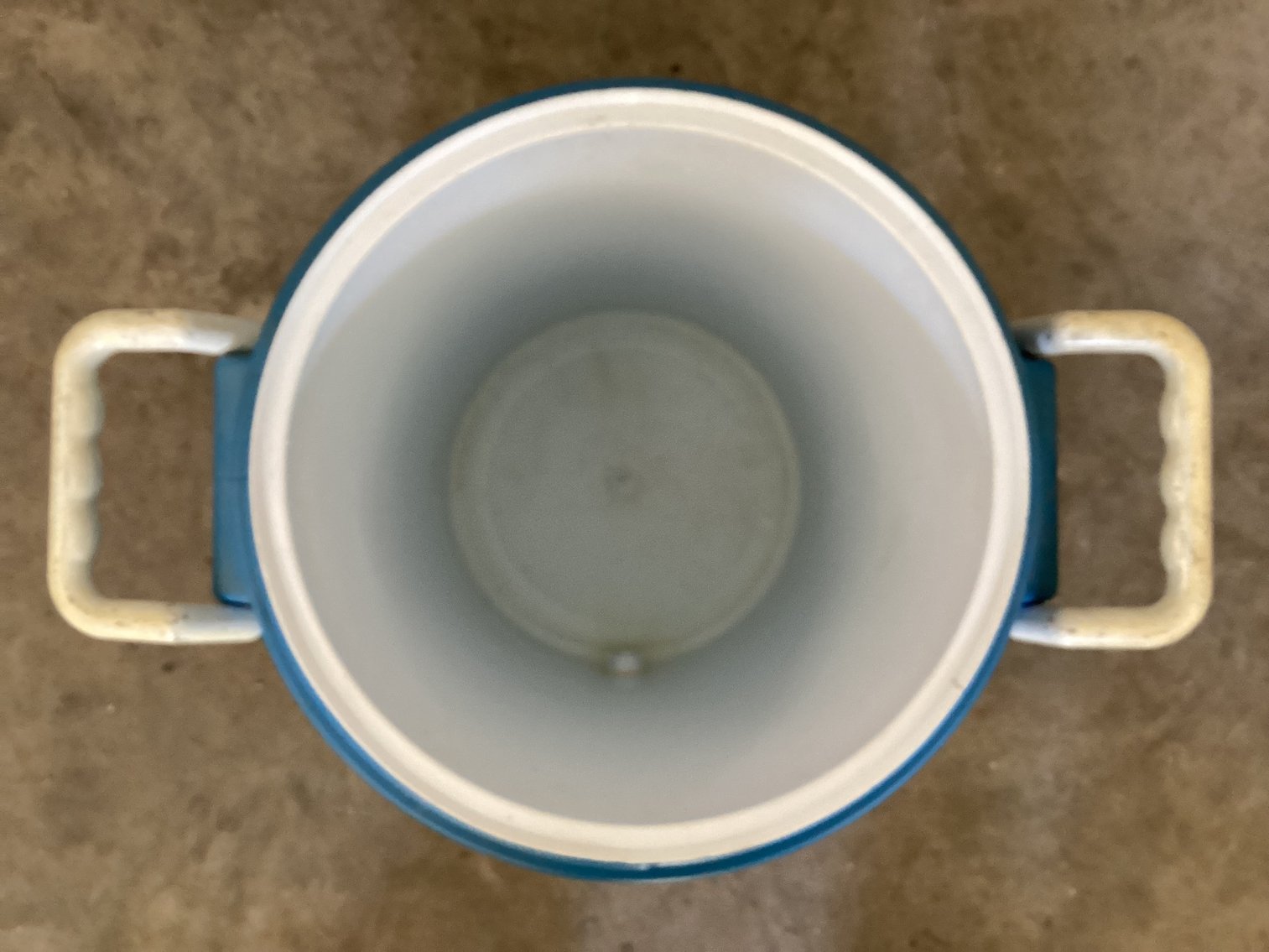 Image for Cooler Lot