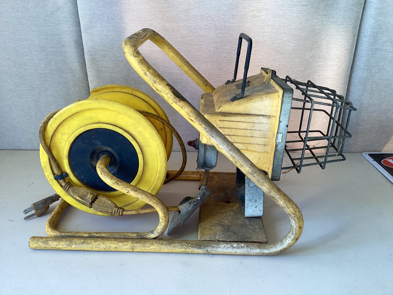 Image for Halogen Work Light with Extension Cord