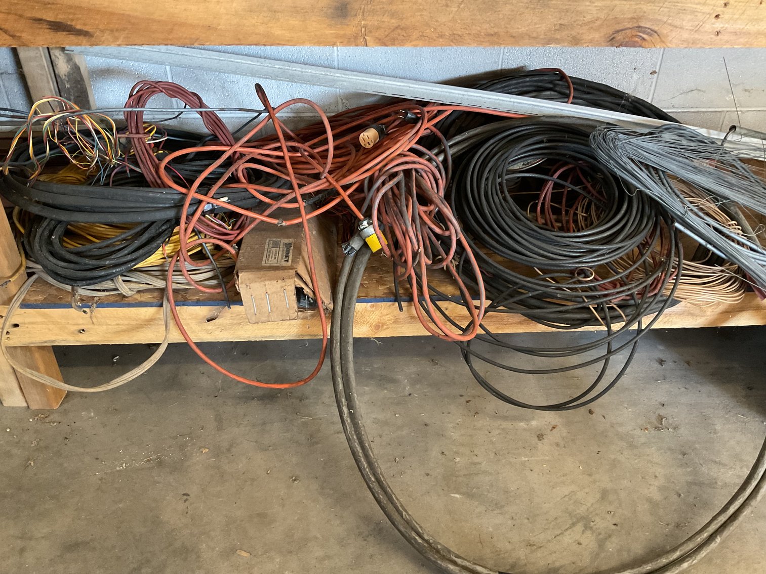 Image for Wire Lot