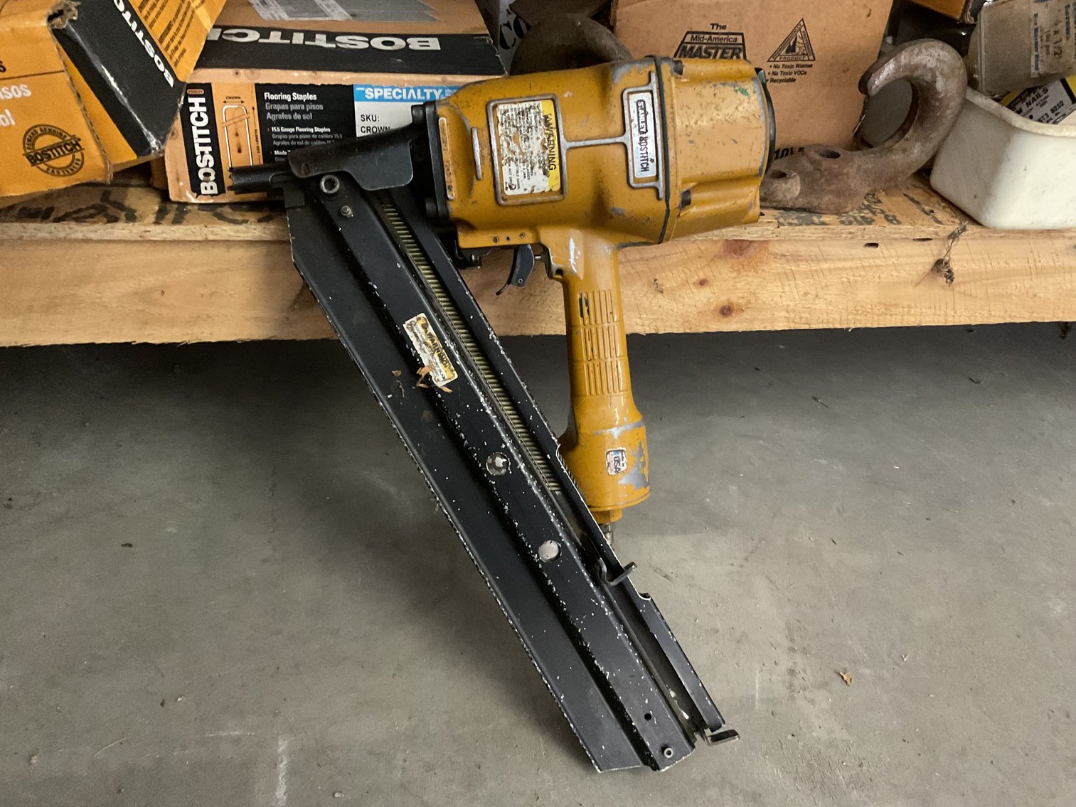 Image for Air Nailer and Huge Lot of Nails