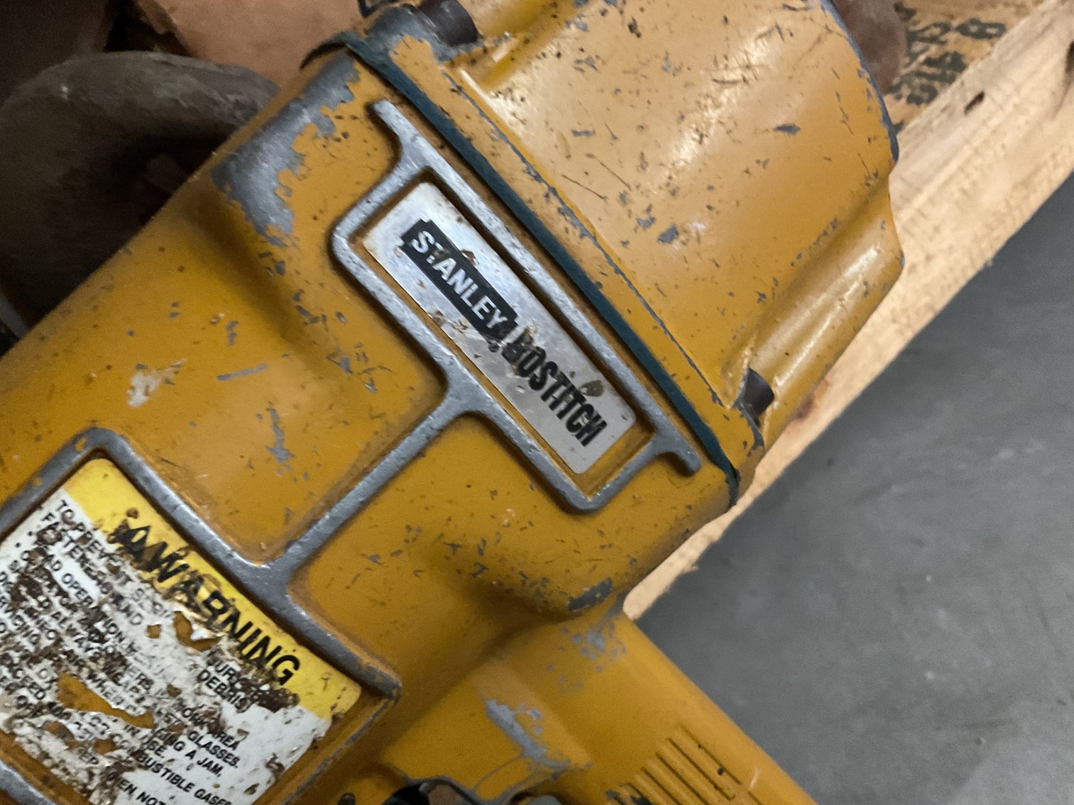 Image for Air Nailer and Huge Lot of Nails