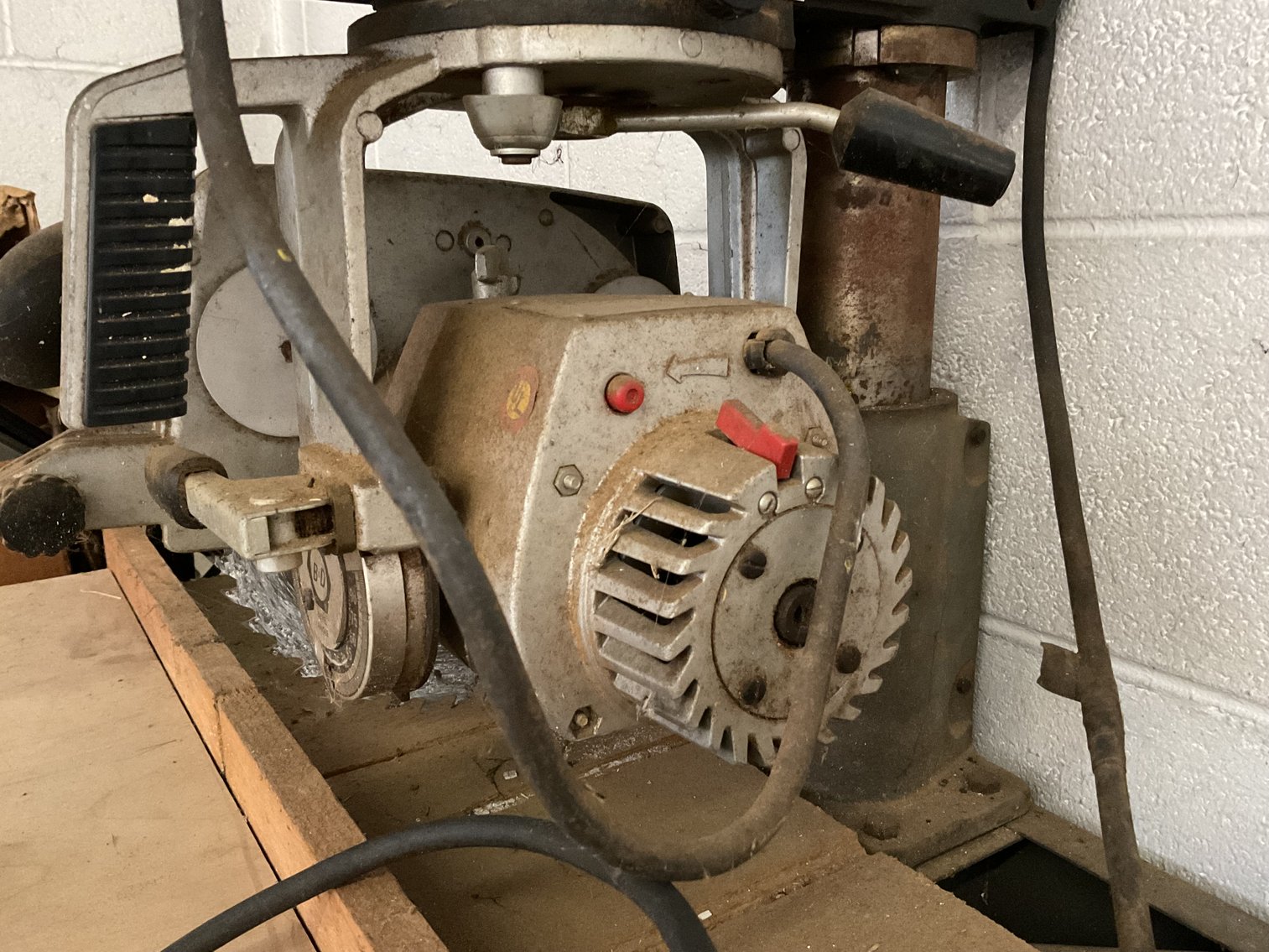 Image for Black and Decker Radial Arm Saw