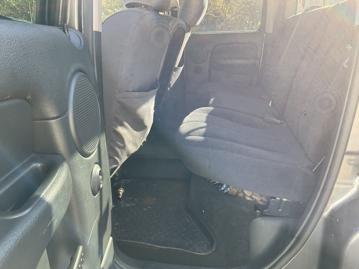 Image for 2002 Dodge RAM 1500 Pick Up Truck w/ Crew Cab