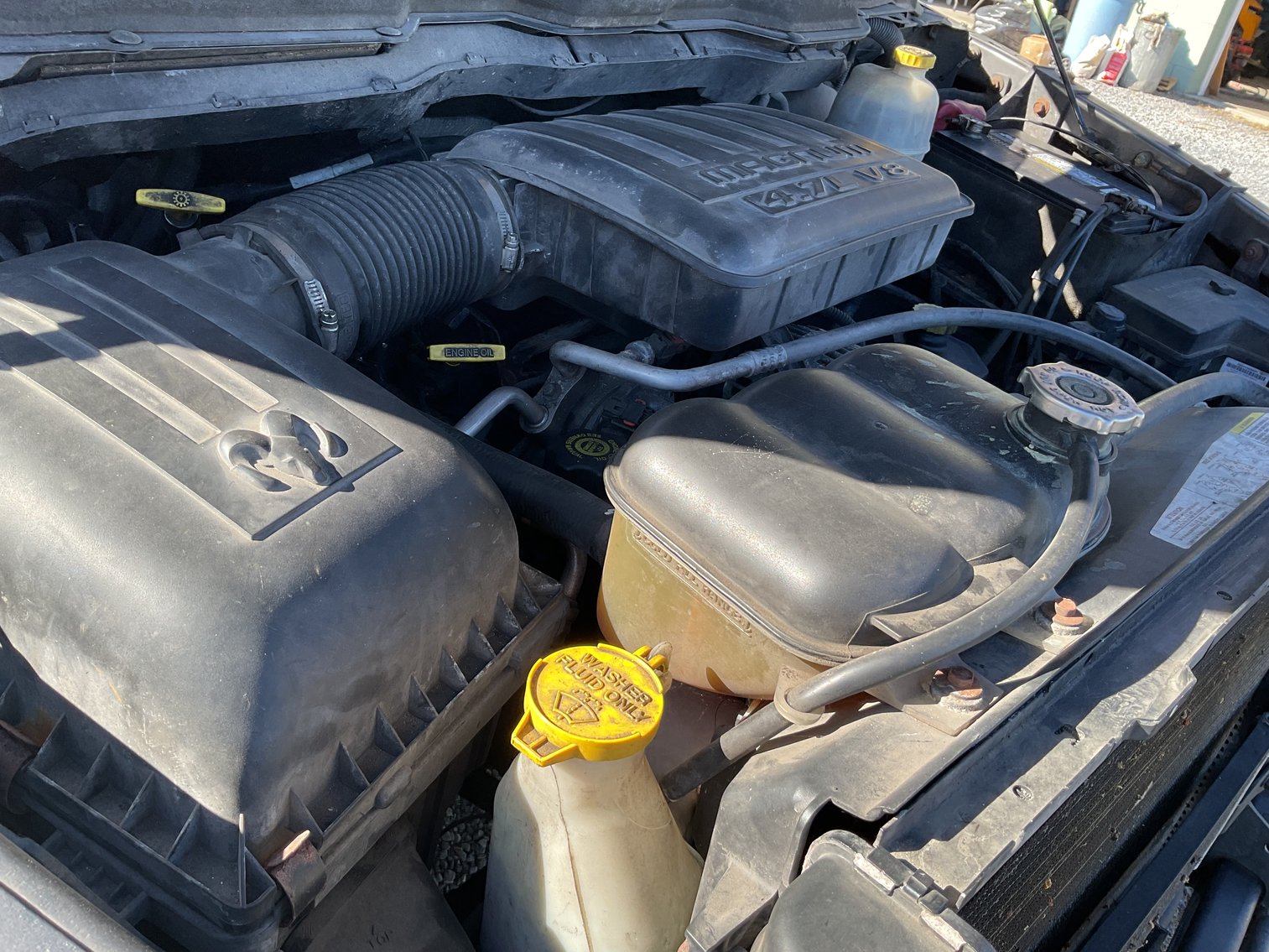 Image for 2002 Dodge RAM 1500 Pick Up Truck w/ Crew Cab