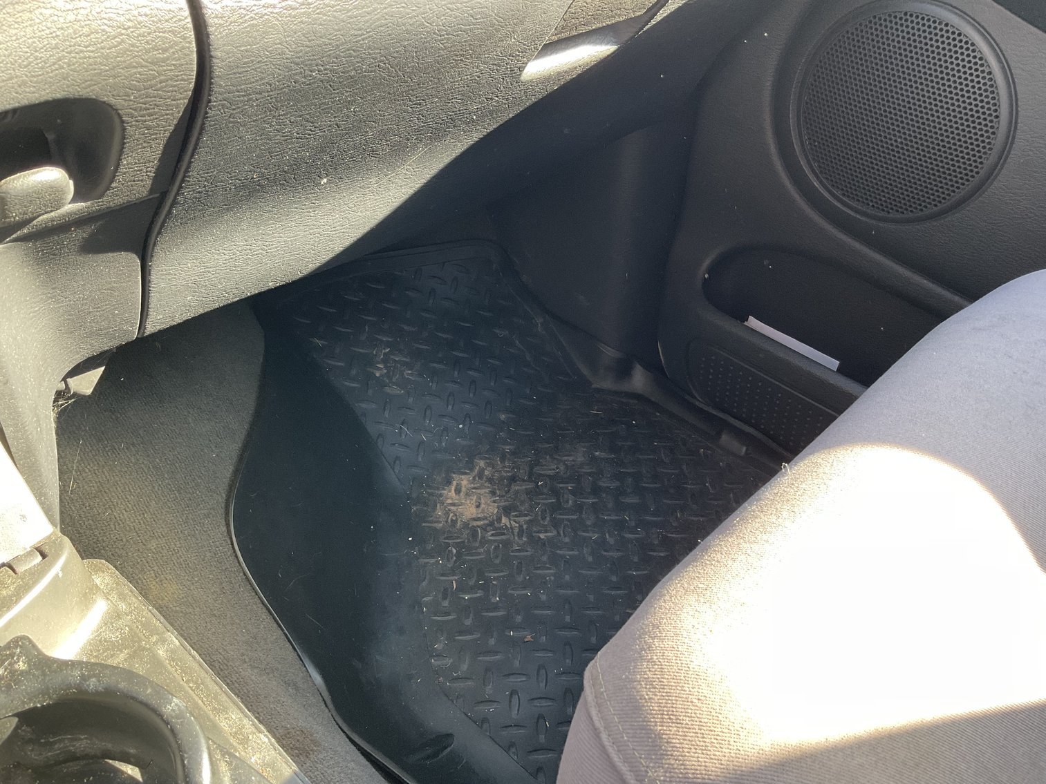 Image for 2002 Dodge RAM 1500 Pick Up Truck w/ Crew Cab