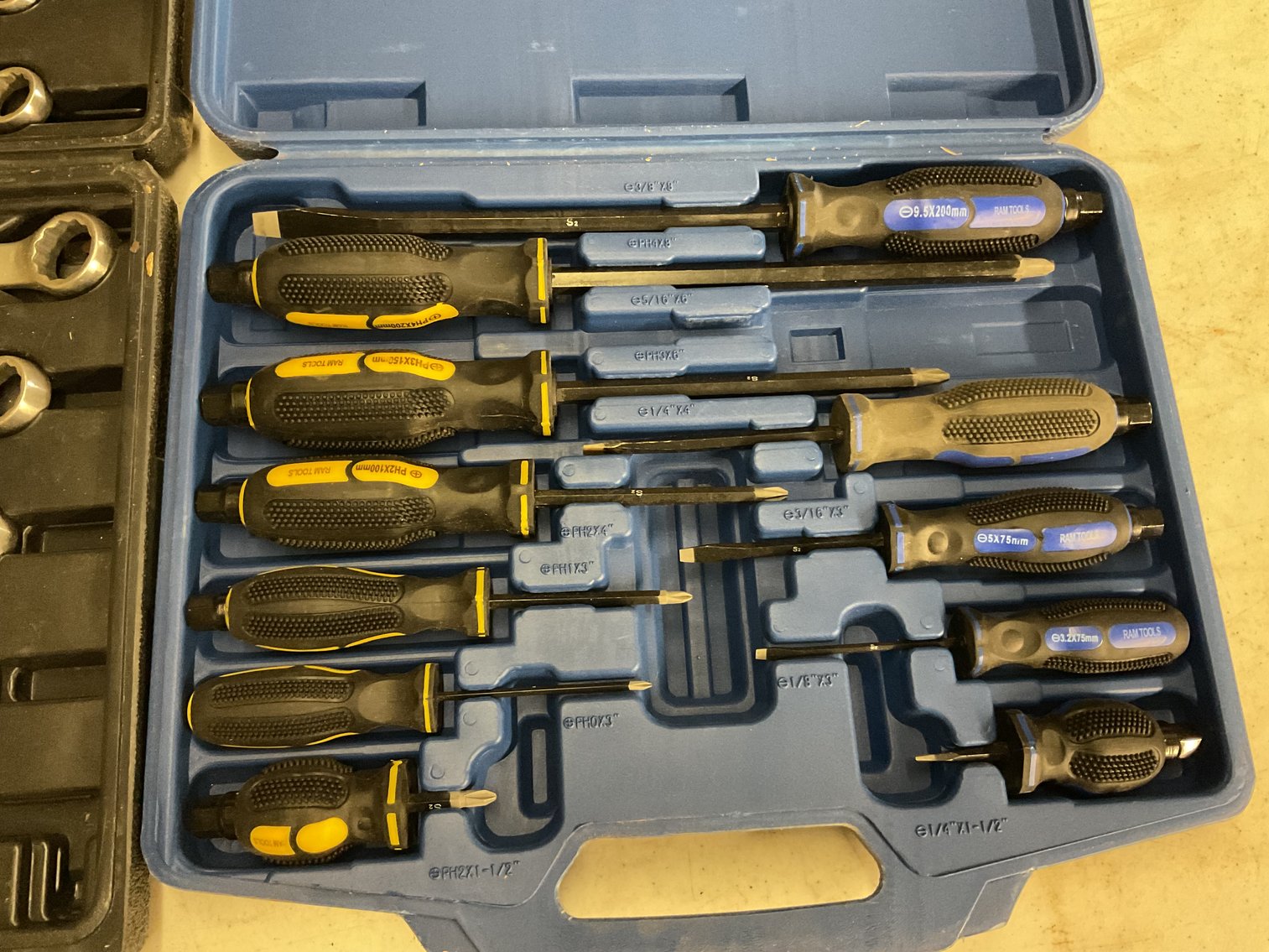 Image for Ram Screwdriver Set and Stanley Combo Wrench Set
