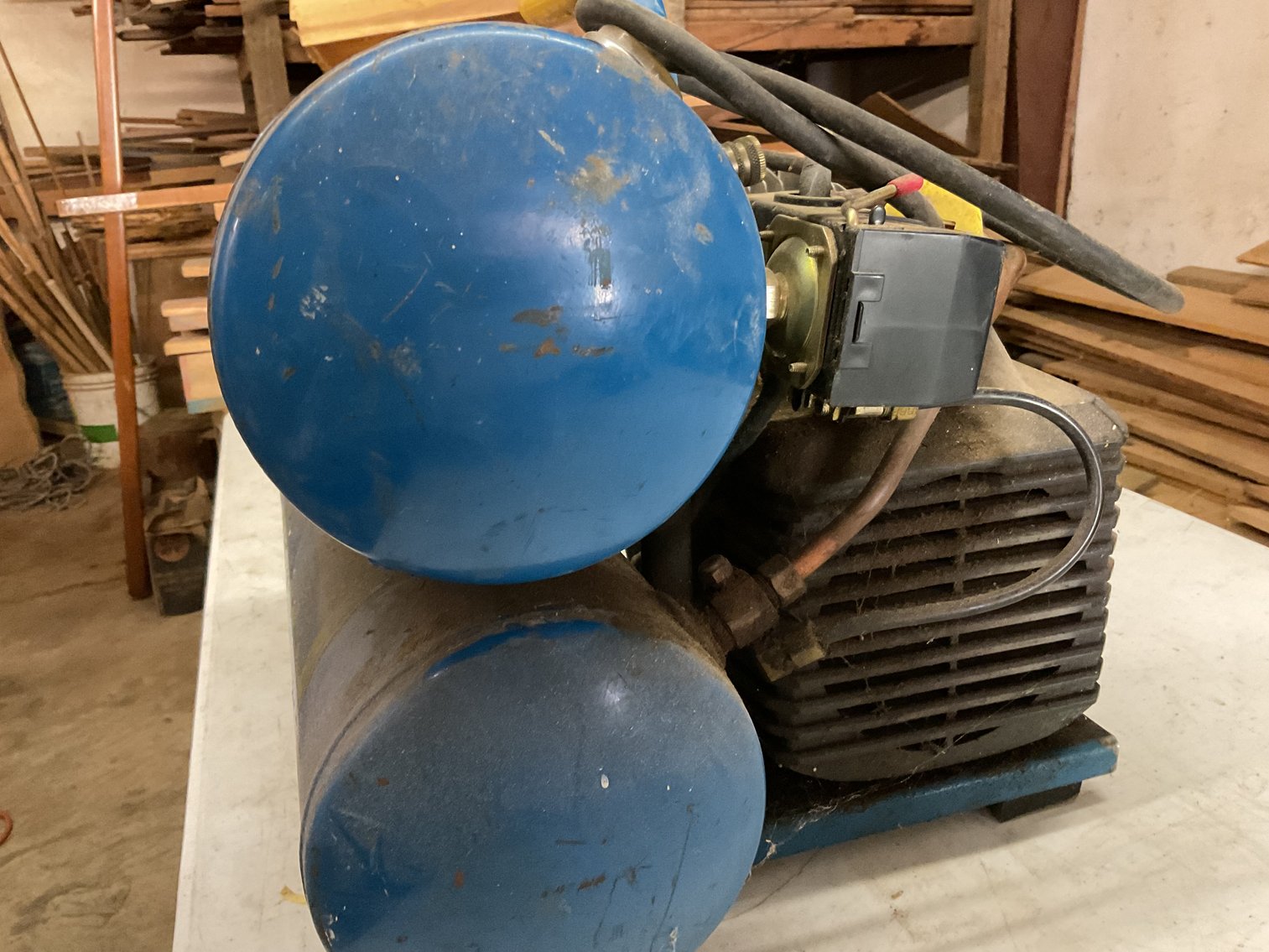 Image for AirMate by Emglo Air Compressor