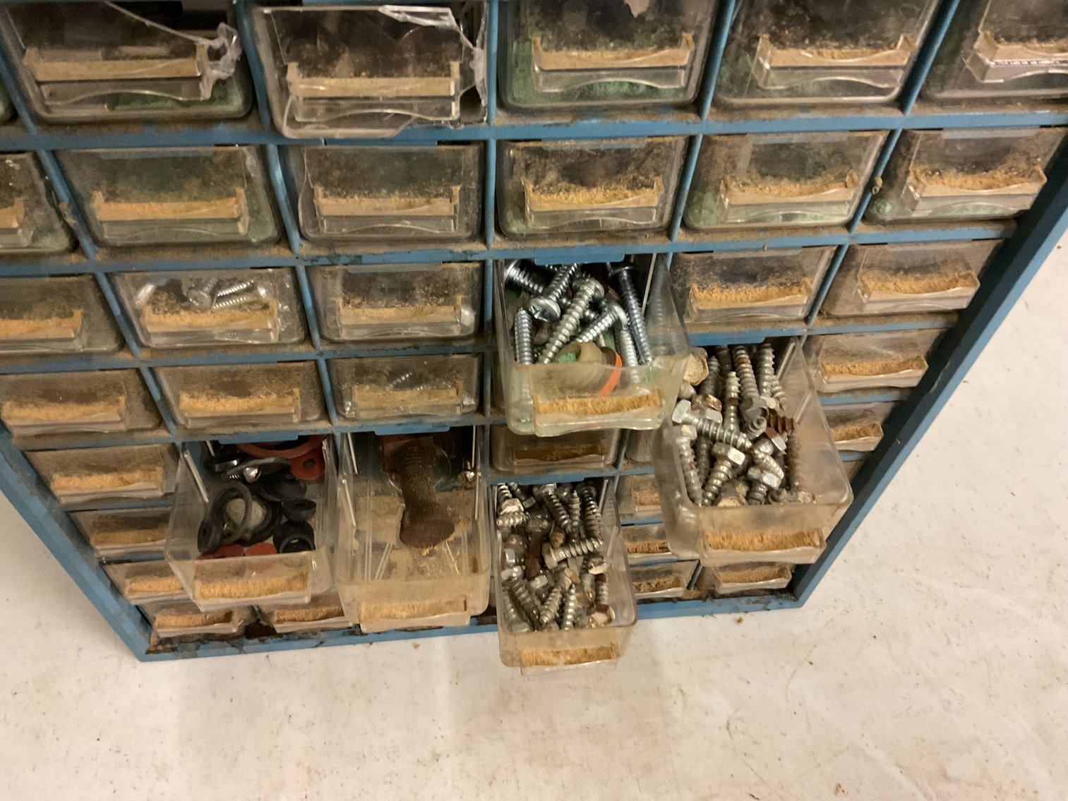 Image for Storage Drawer Unit w/ Contents