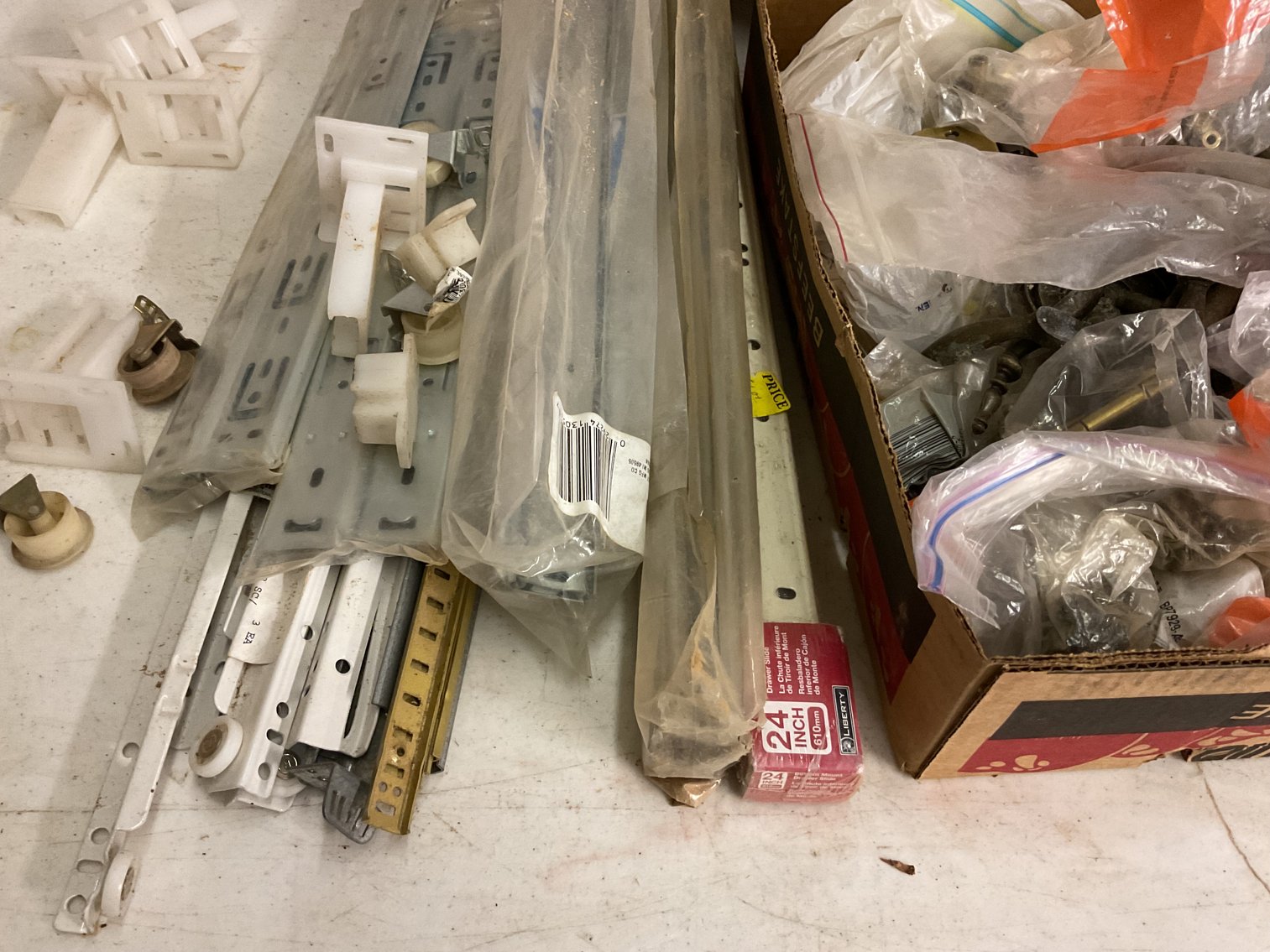 Image for Cabinet Lot