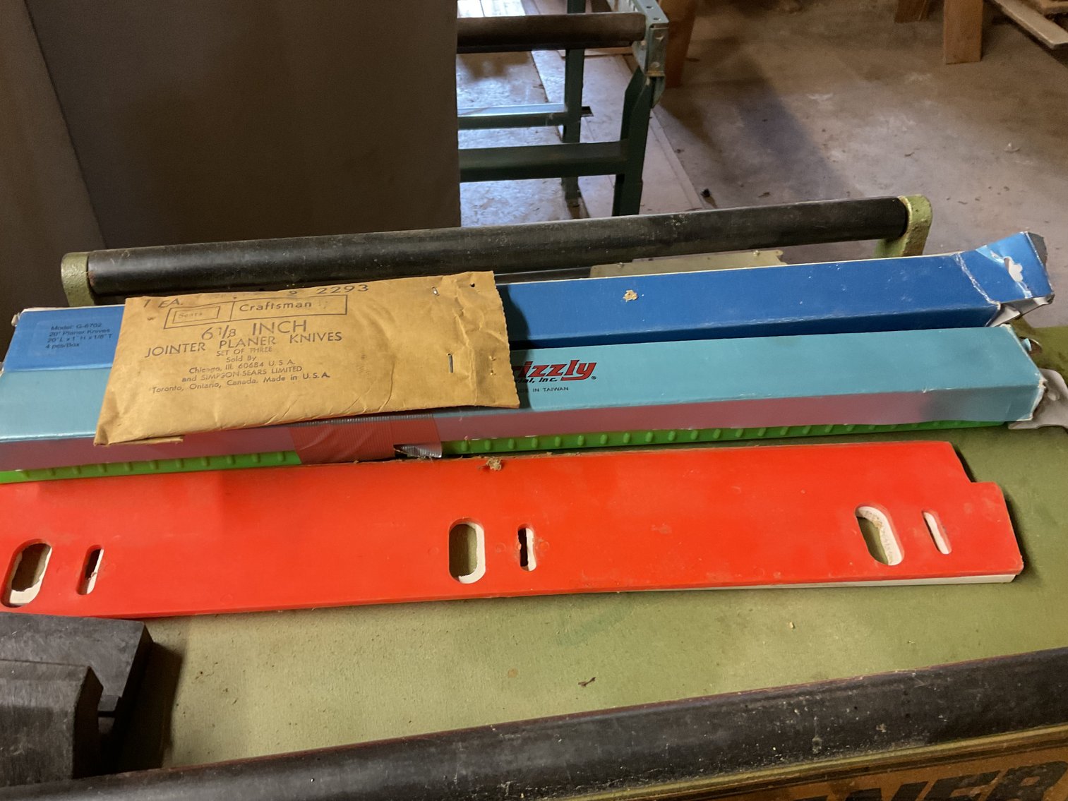 Image for Grizzly 20” Planer