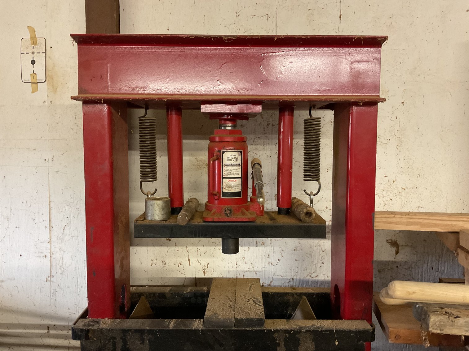 Image for 20 Ton Standing Press