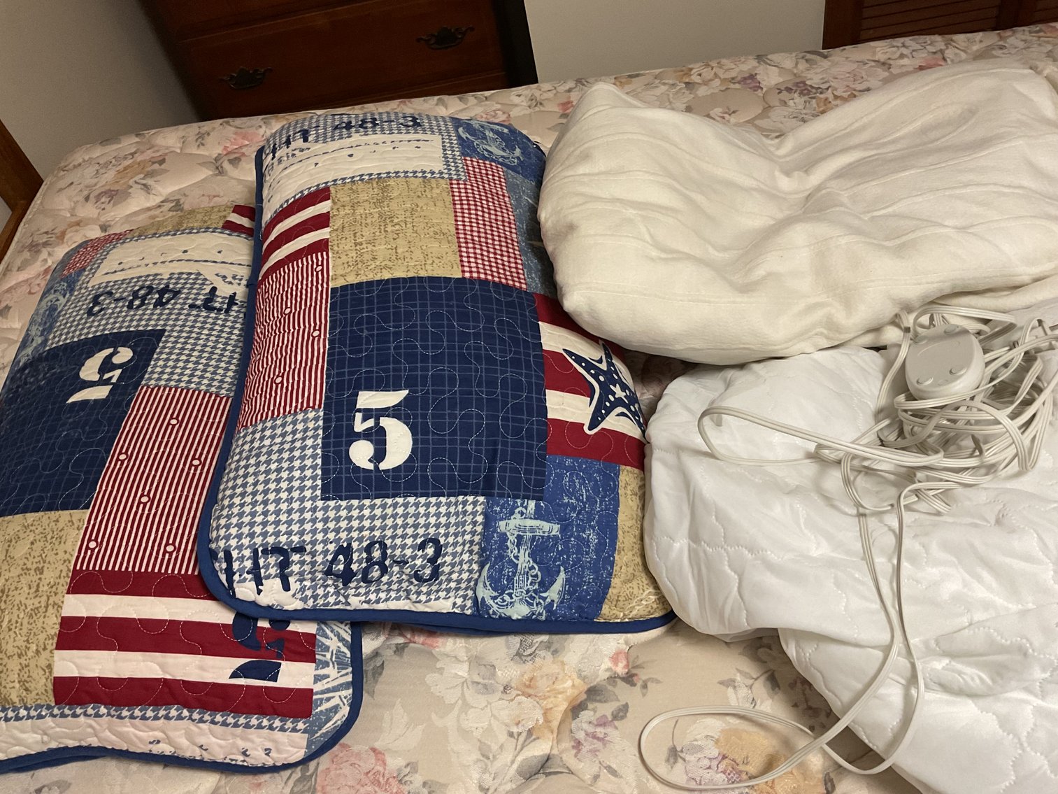 Image for Linens for Queen Bed