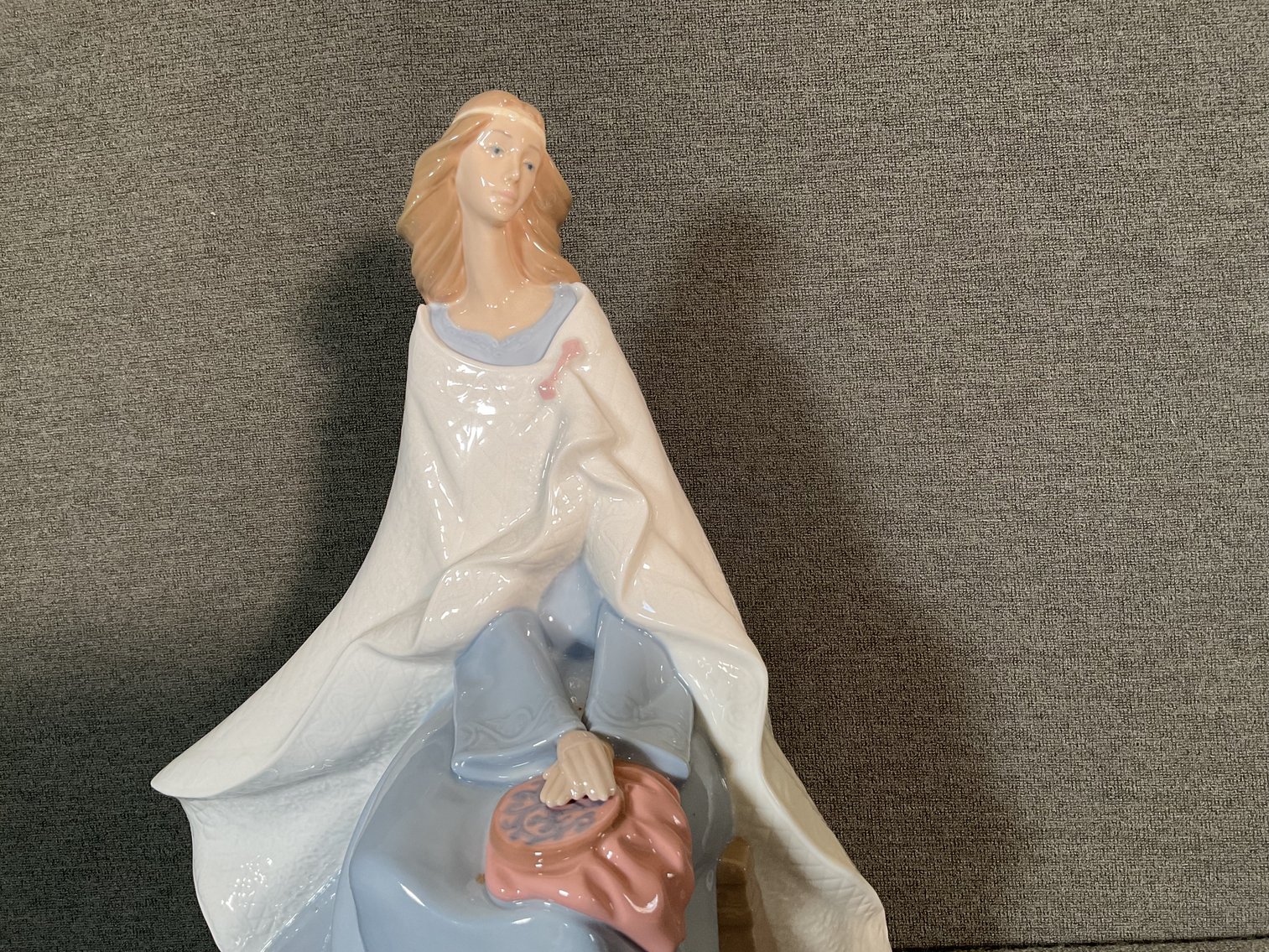 Image for “Waiting” NAO by Lladro