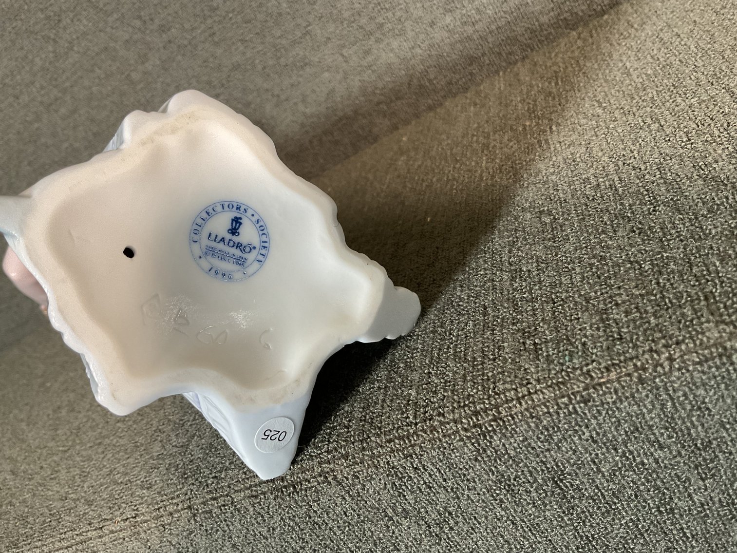 Image for “Innocence in Bloom” by Lladro