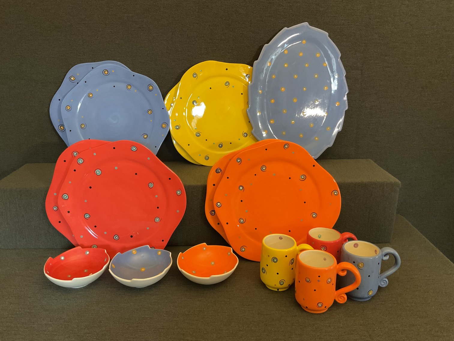 Image for Switzer Silverestri Dinnerware Set