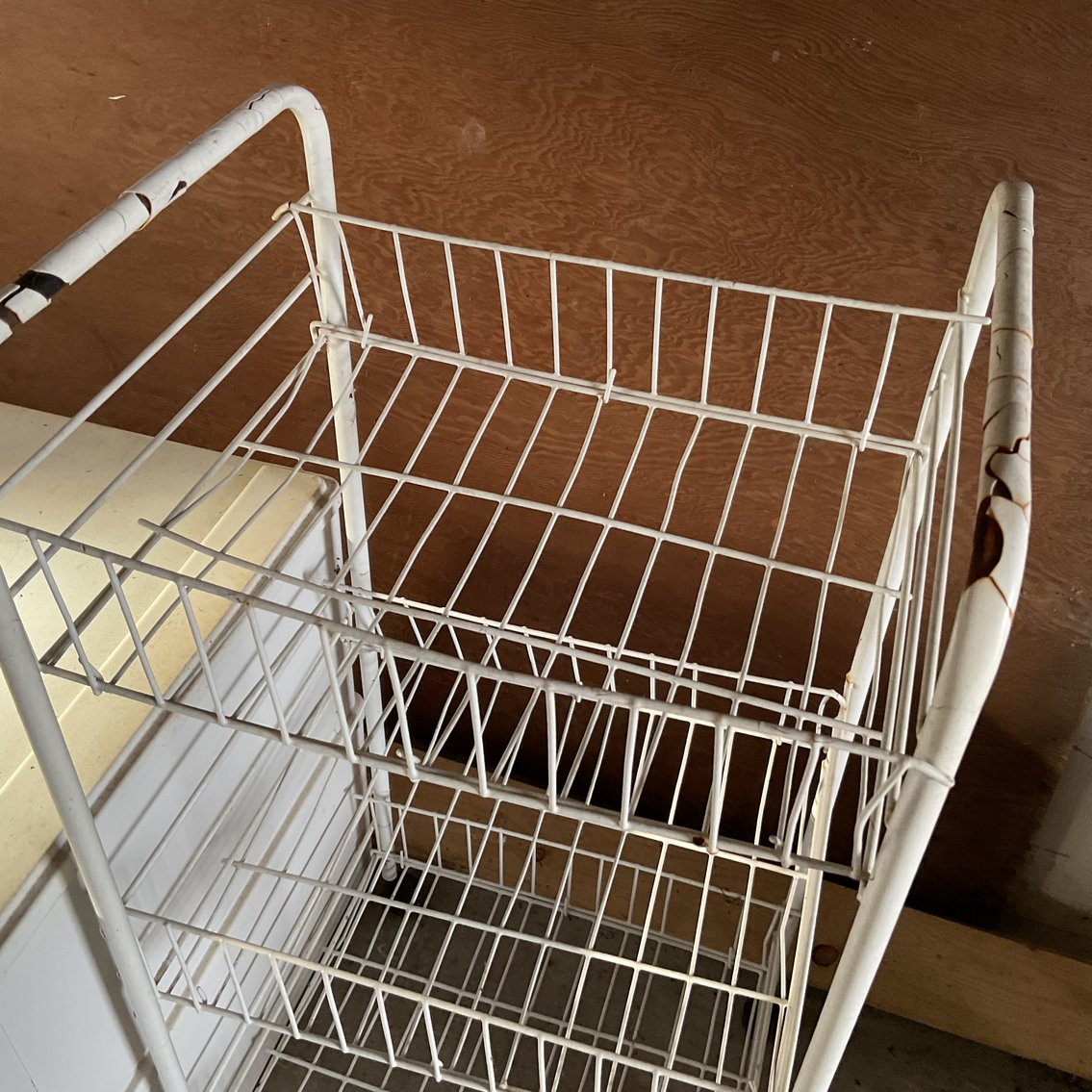 Image for Plastic Drawers and Wire Rack