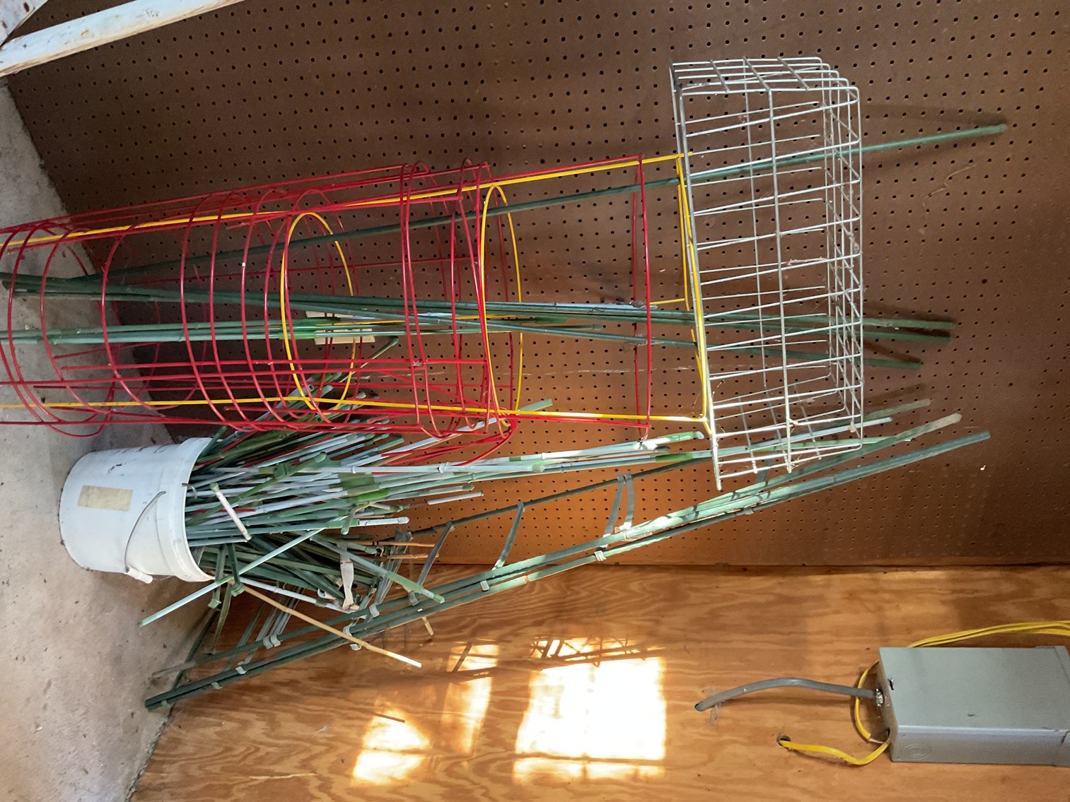 Image for Tomato Baskets and Garden Stakes