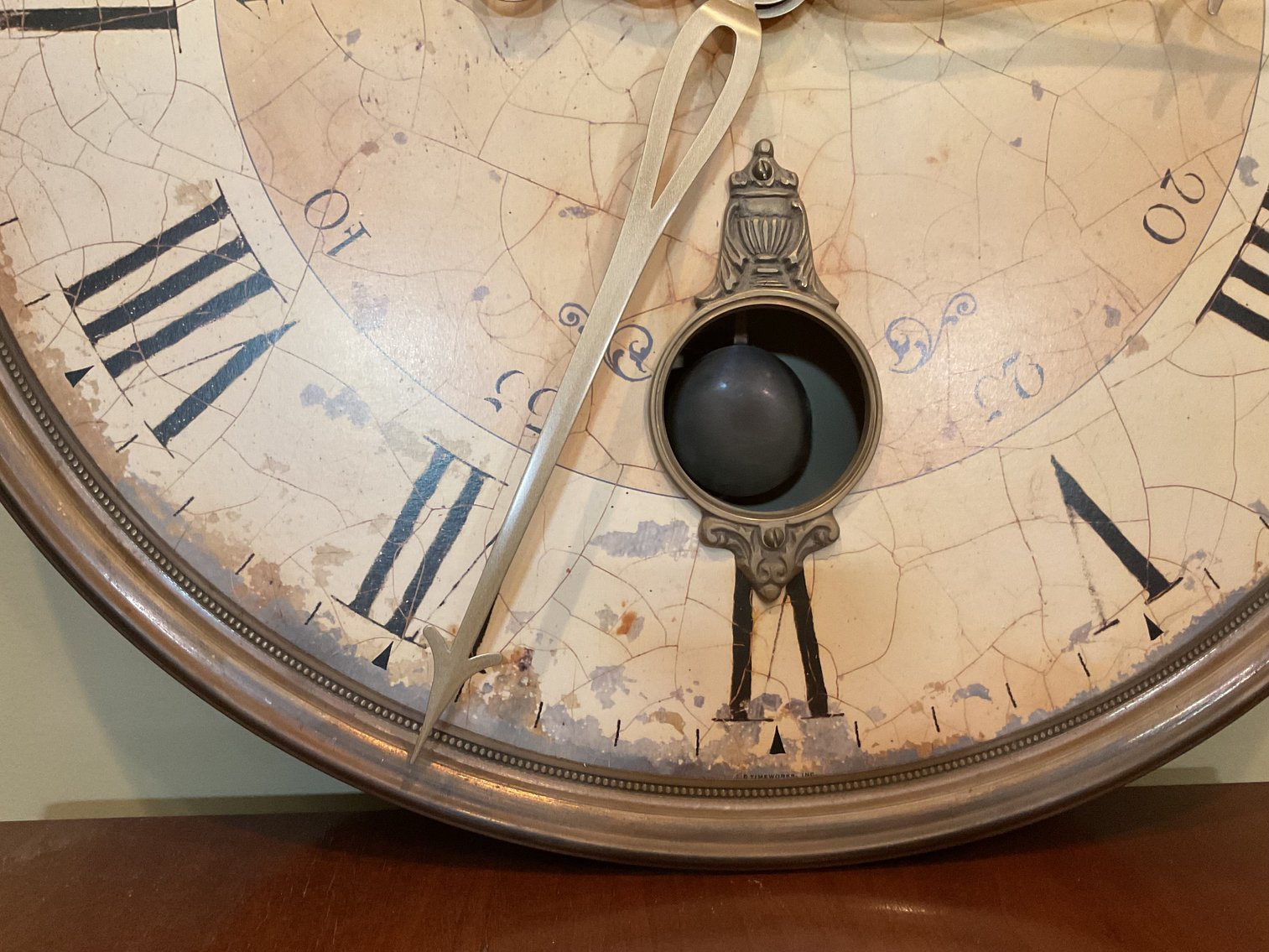 Image for Battery Clock with Pendulum