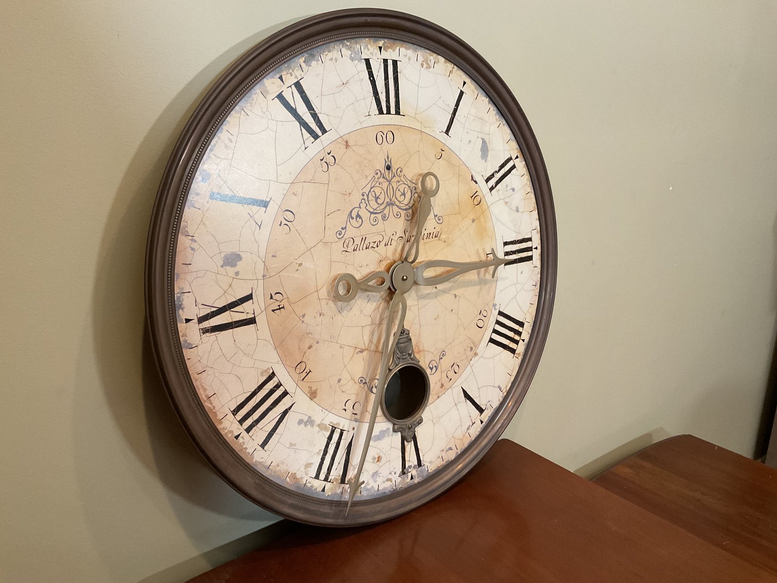 Image for Battery Clock with Pendulum