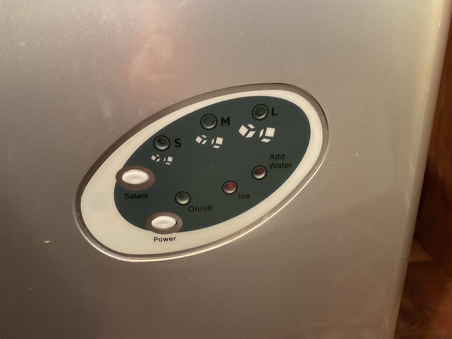 Image for Emerson Counter Top Ice Maker