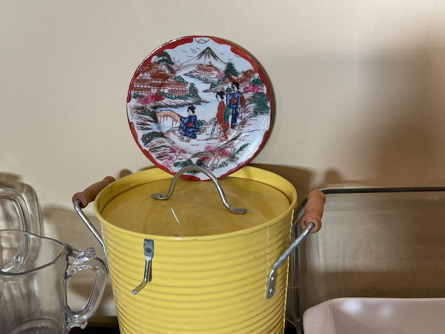 Image for Entertaining Lot