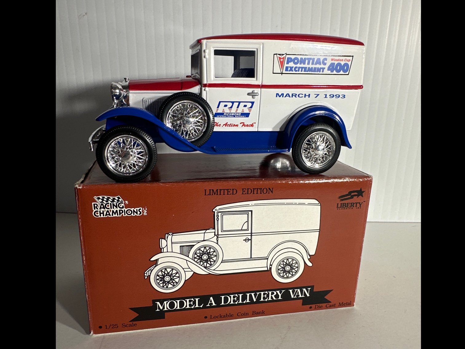 Image for POINTIAC EXCITEMENT 400