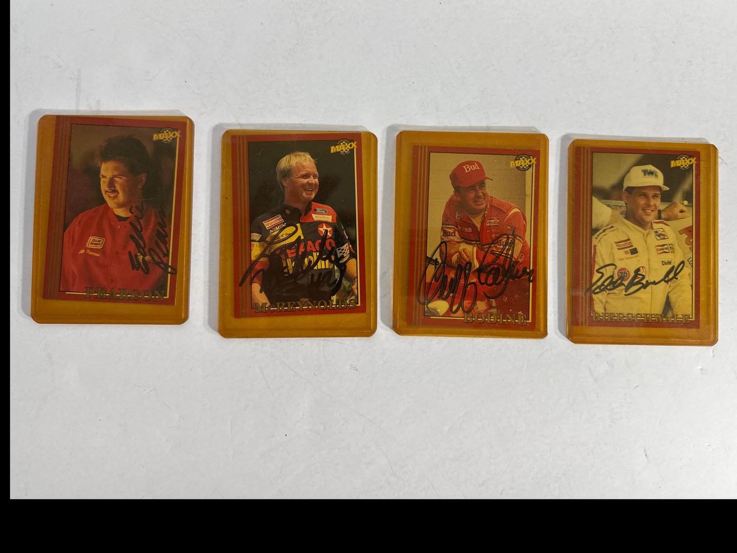 Image for AUTOGRAPHED TRADING CARDS
