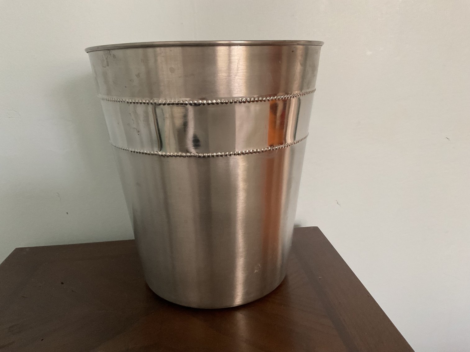 Image for Very Nice Metal Trash Can