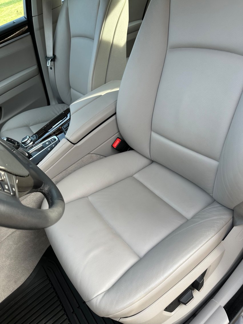 Image for 2011 BMW 5 series Passenger Car