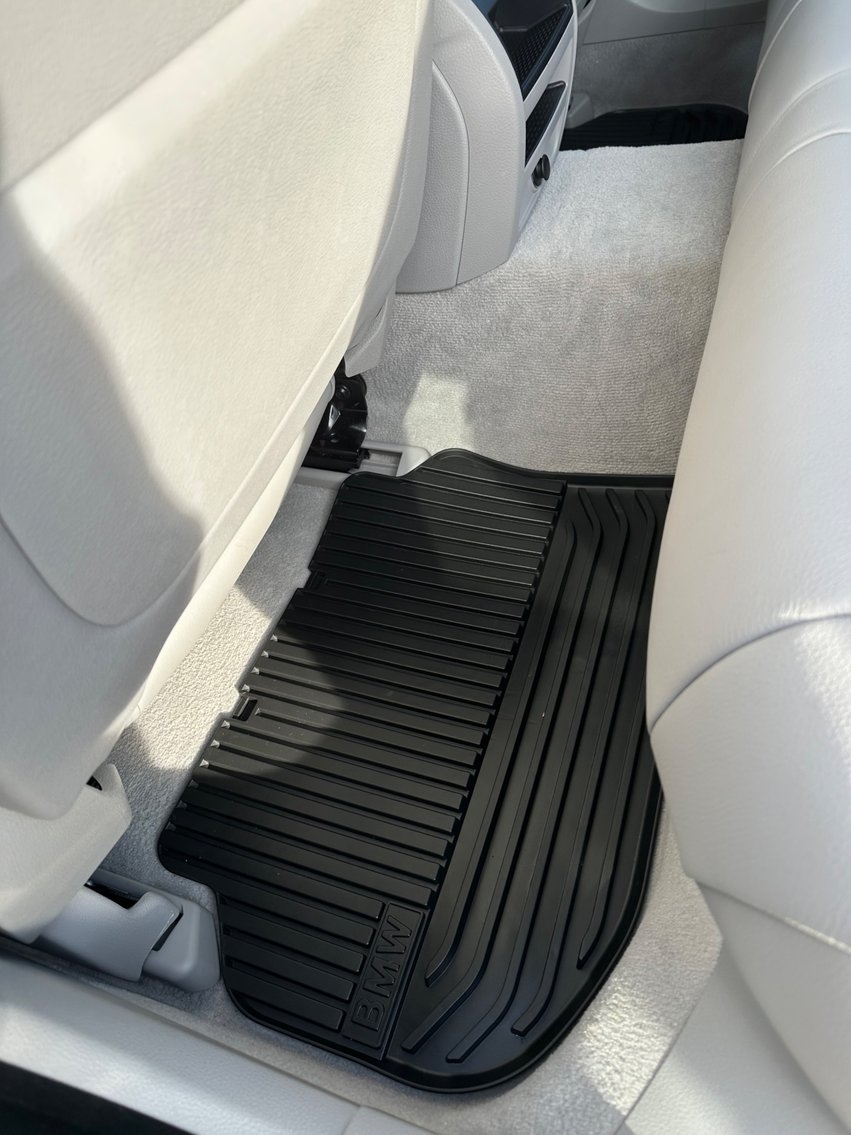 Image for 2011 BMW 5 series Passenger Car