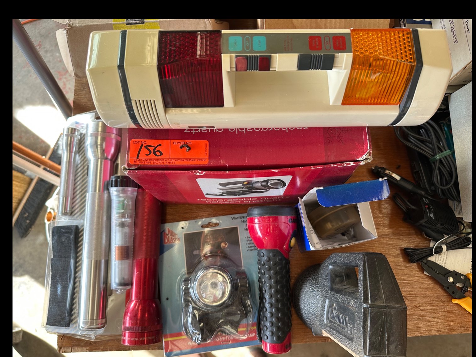 Image for Assortment of flashlights