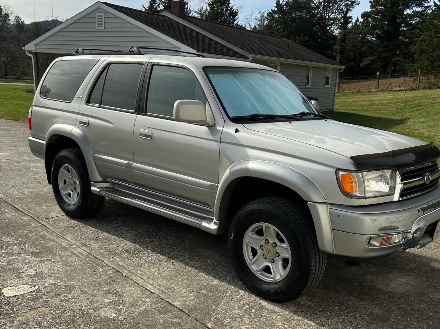 Image for 1999 Toyota 4Runner Multipurpose Vehicle (MPV)