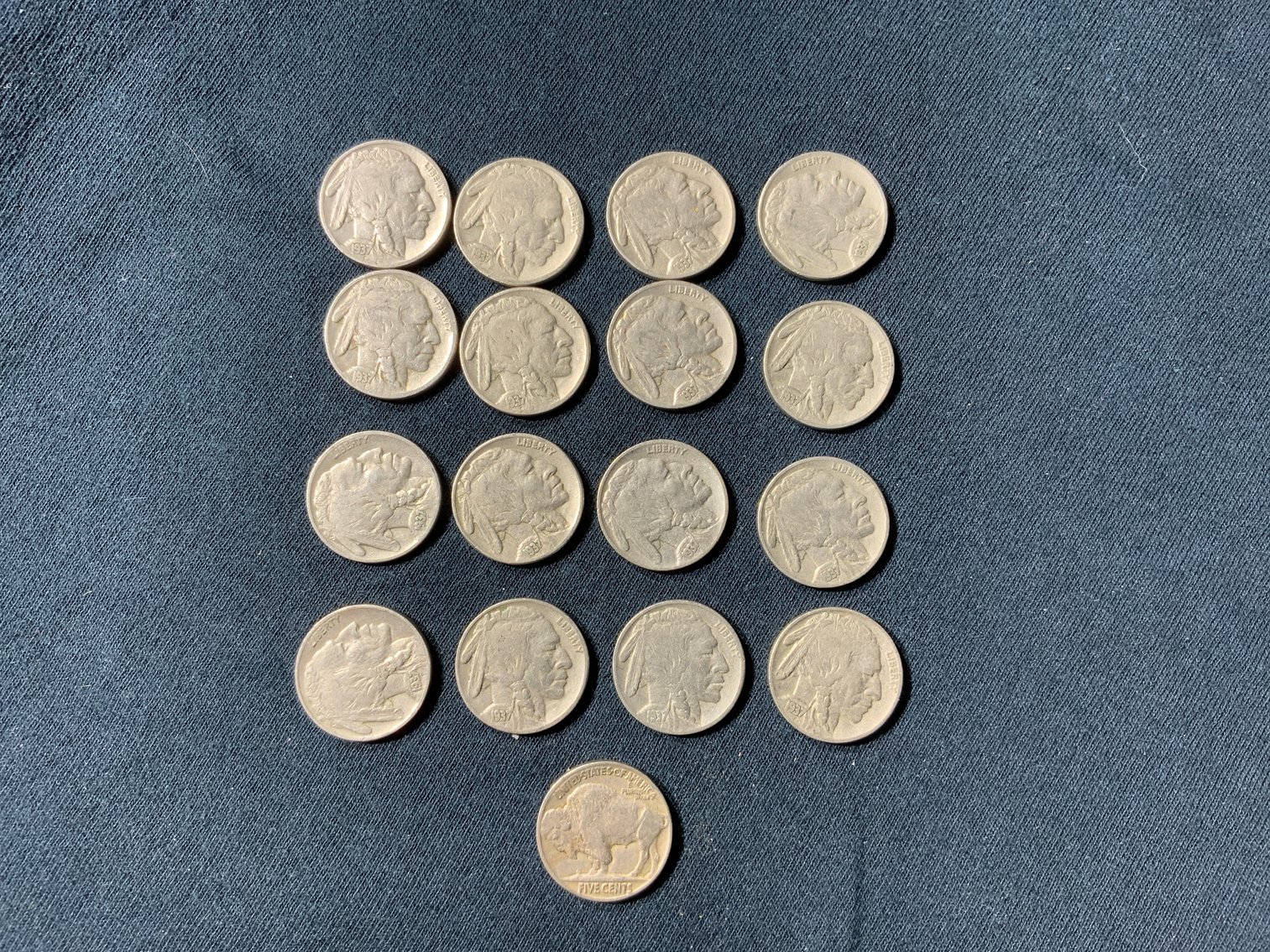 Image for 1937 USA BUFFALO NICKEL  17 COINS