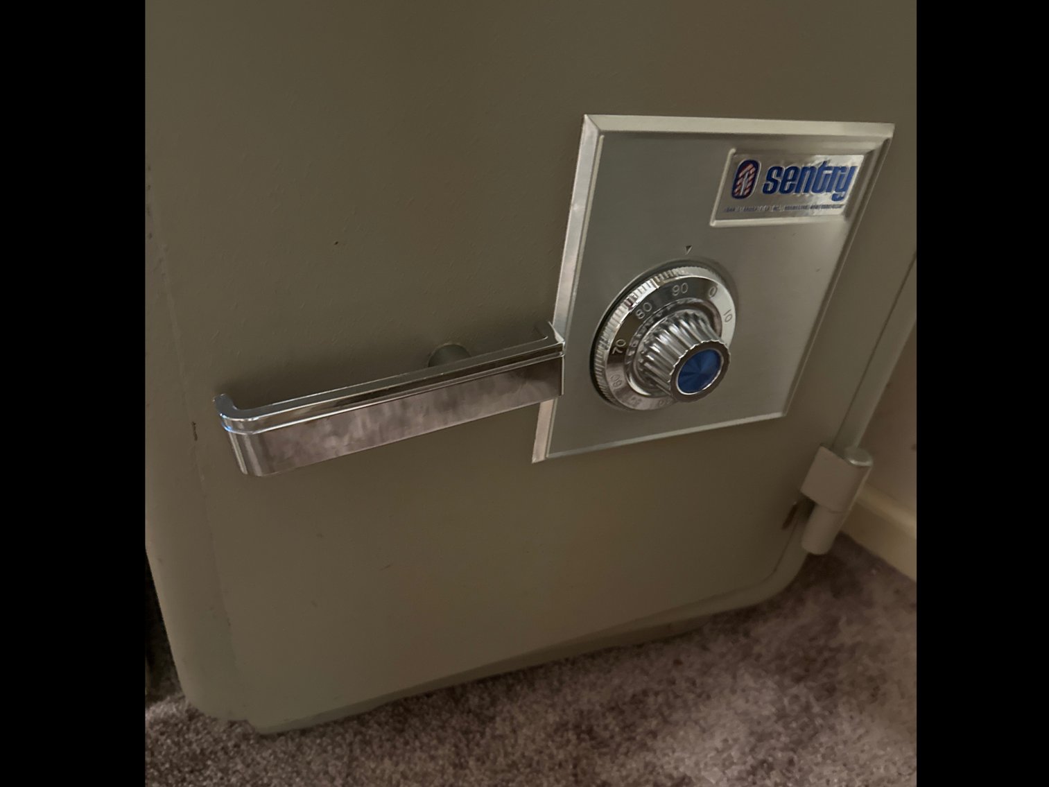 Image for Sentry Floor safe