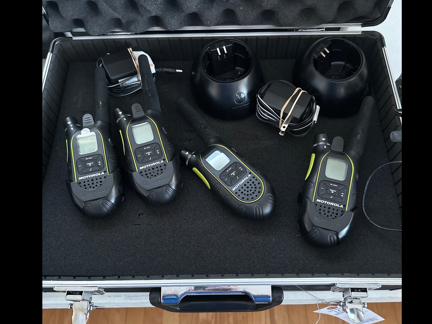 Image for Motorola walkie-talkies and Whistler scanner missing battery pack