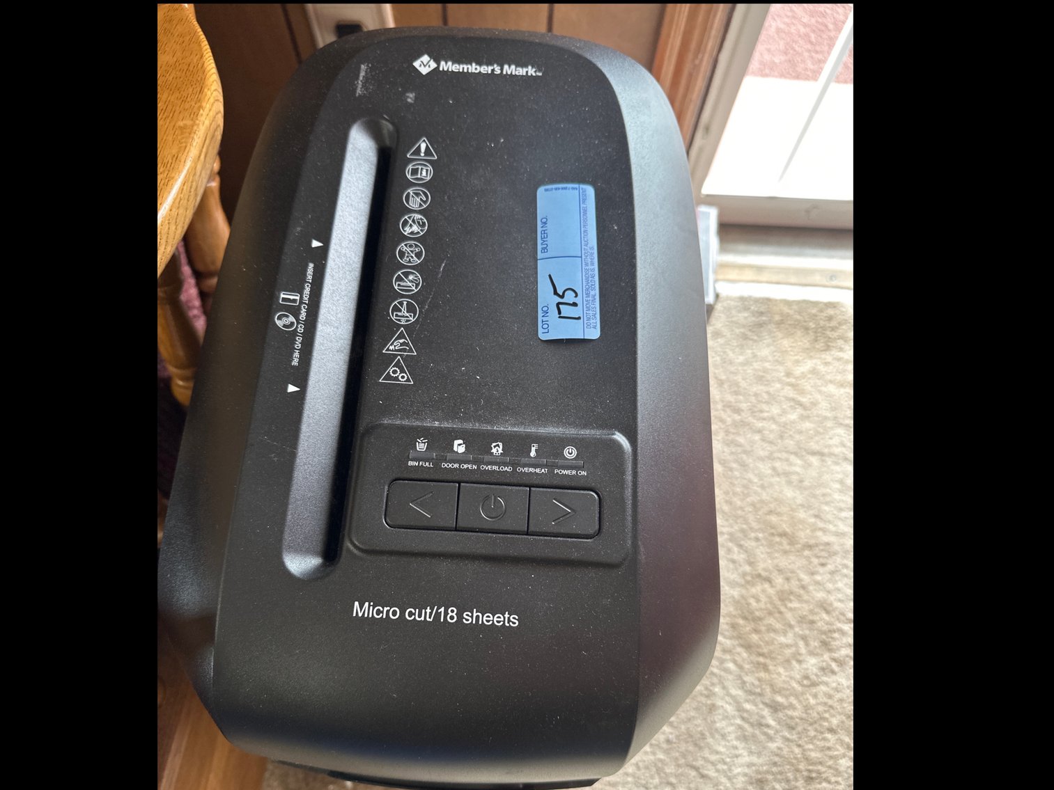Image for Members Mark paper shredder