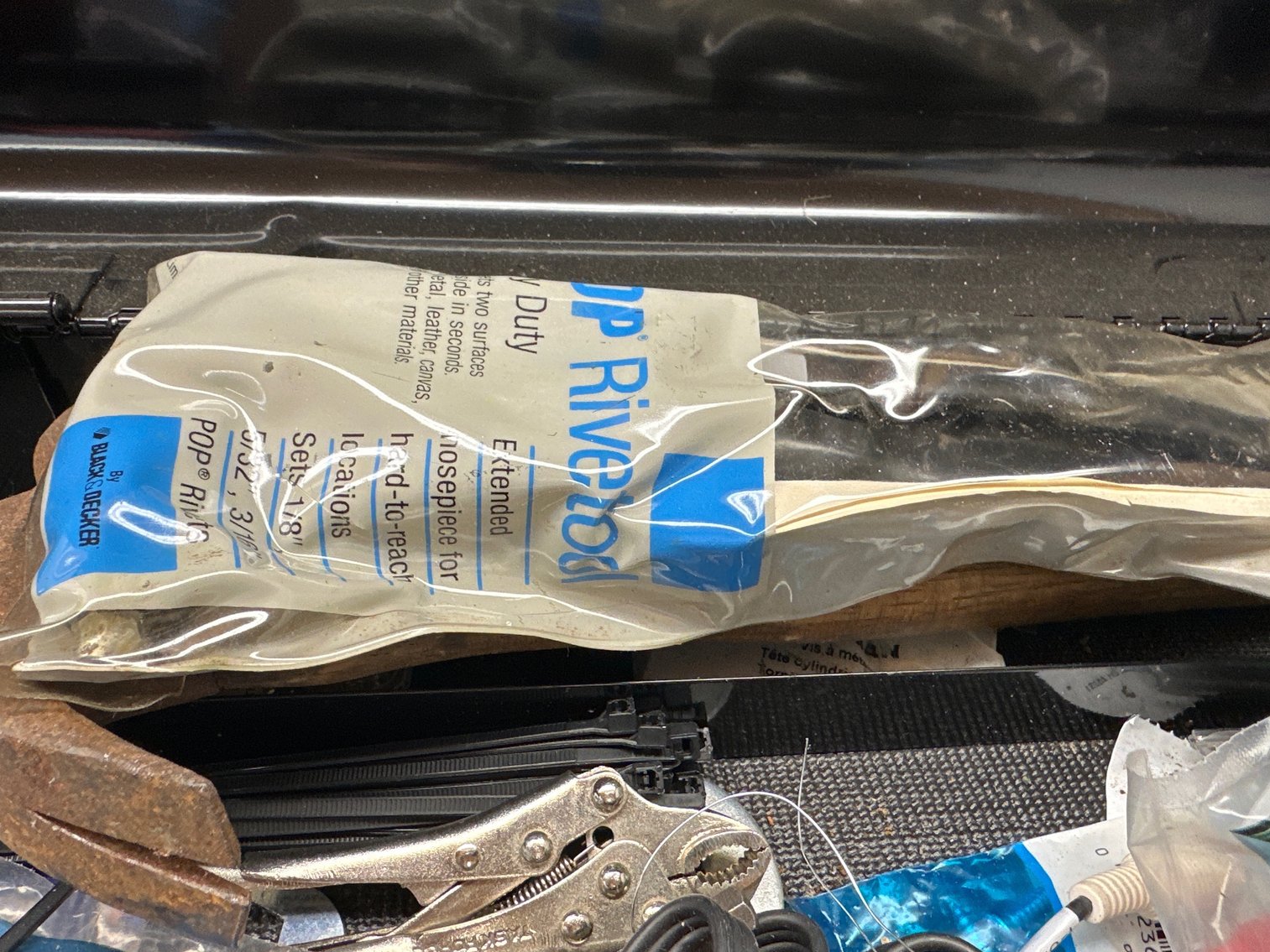 Image for Contents of Top tray of box 231