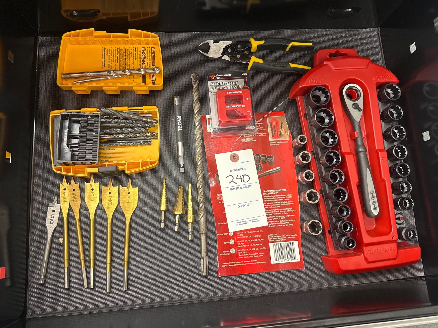 Image for Contents of drawer