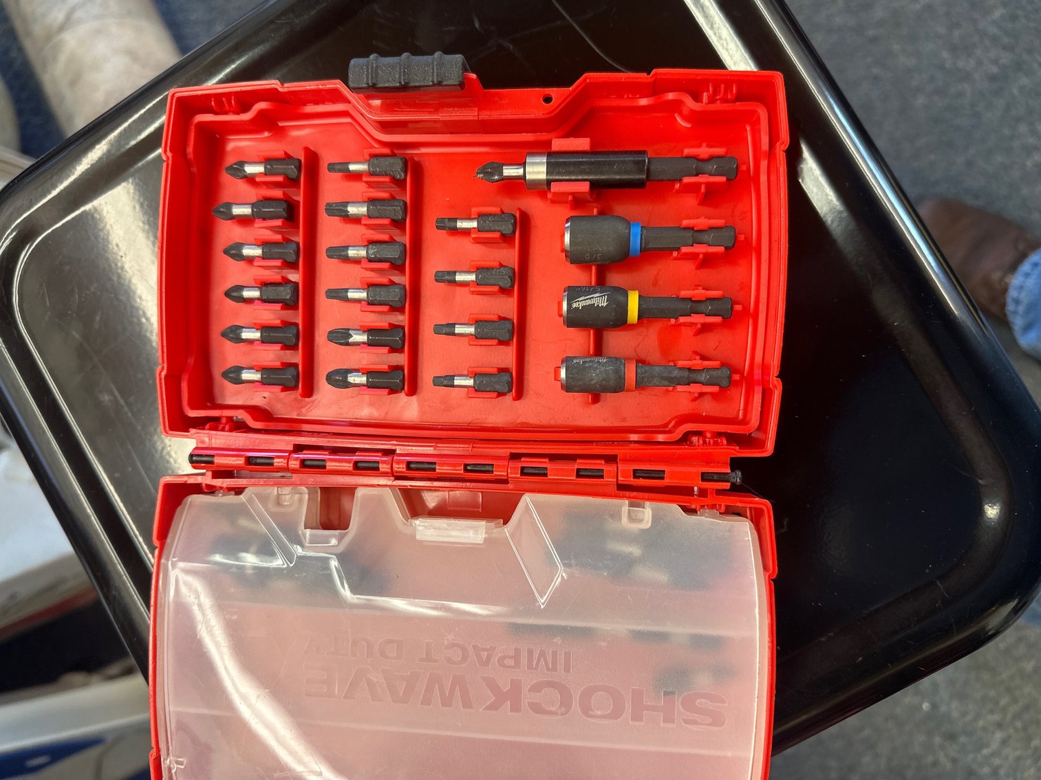 Image for Milwaukee m12 and m18 drivers no battery charger