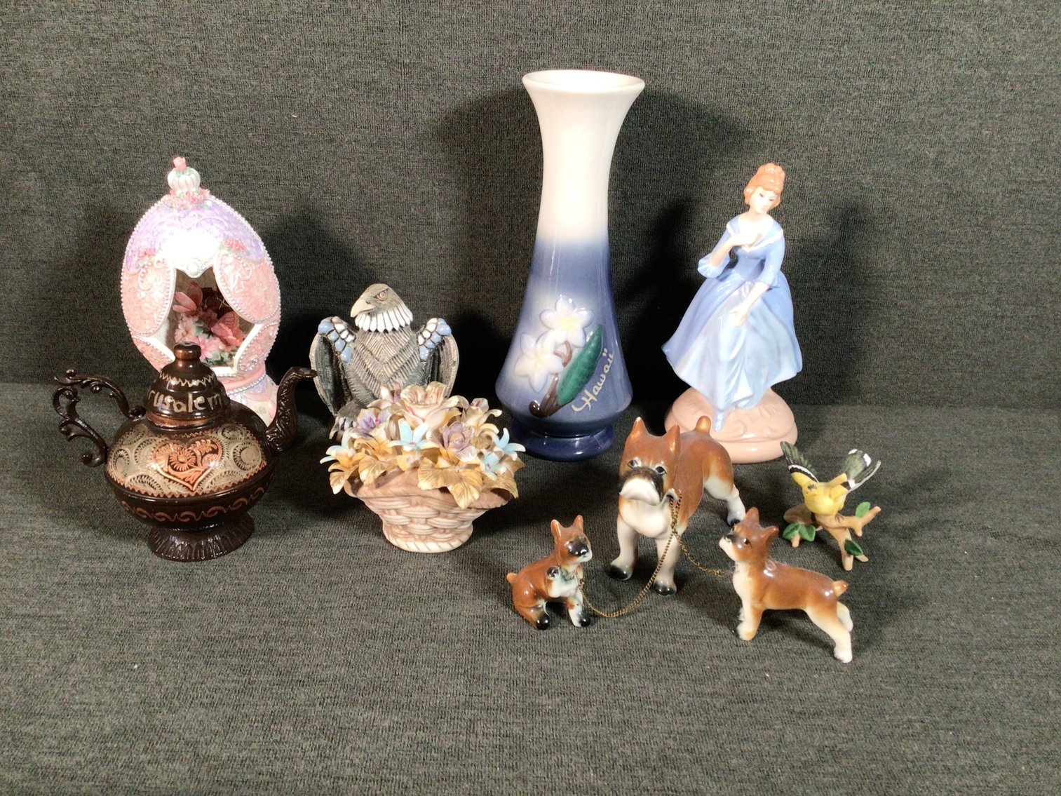 Image for Decorator / Souvenir Lot