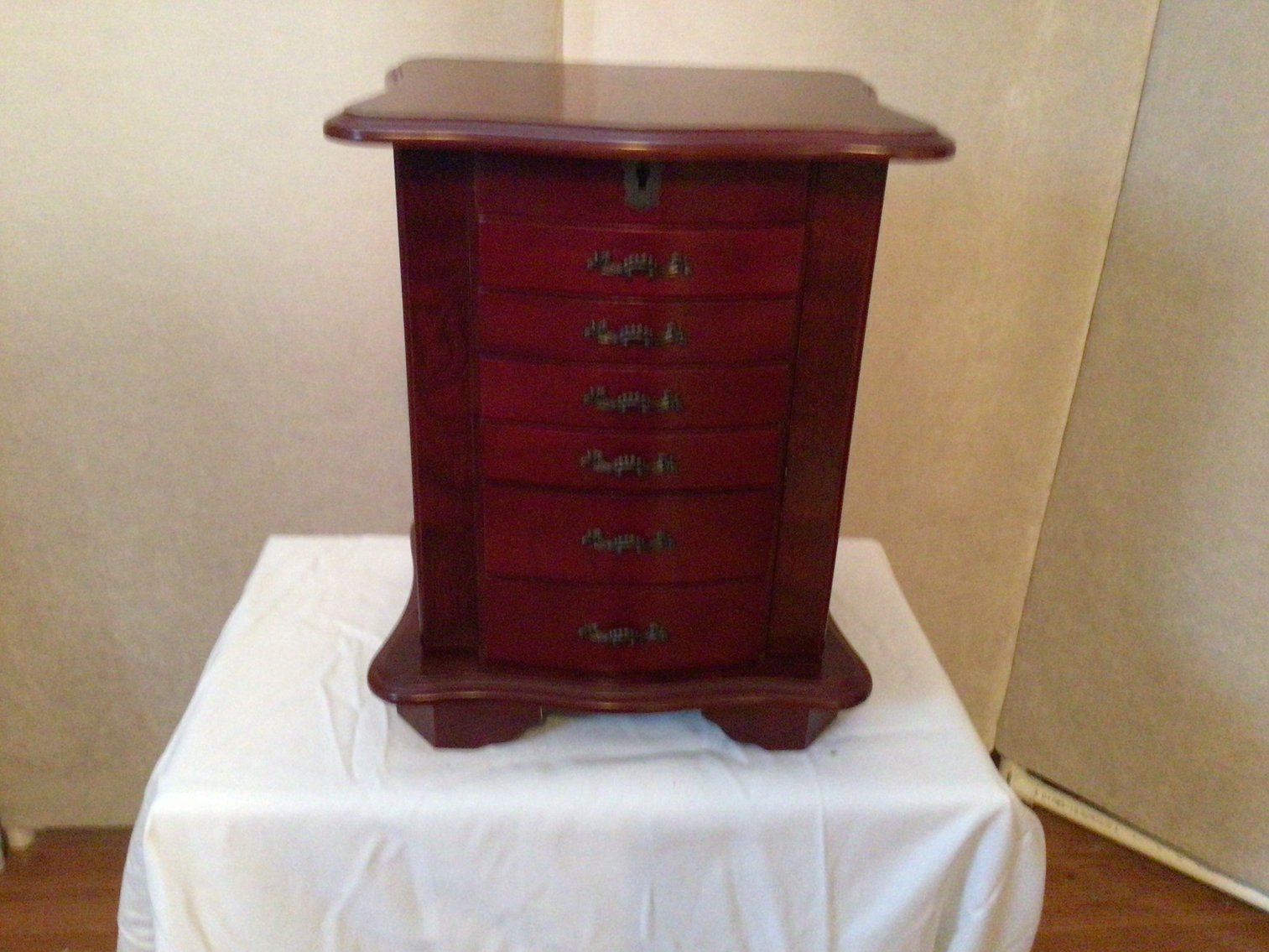 Image for Solid Cherry Jewelry Box