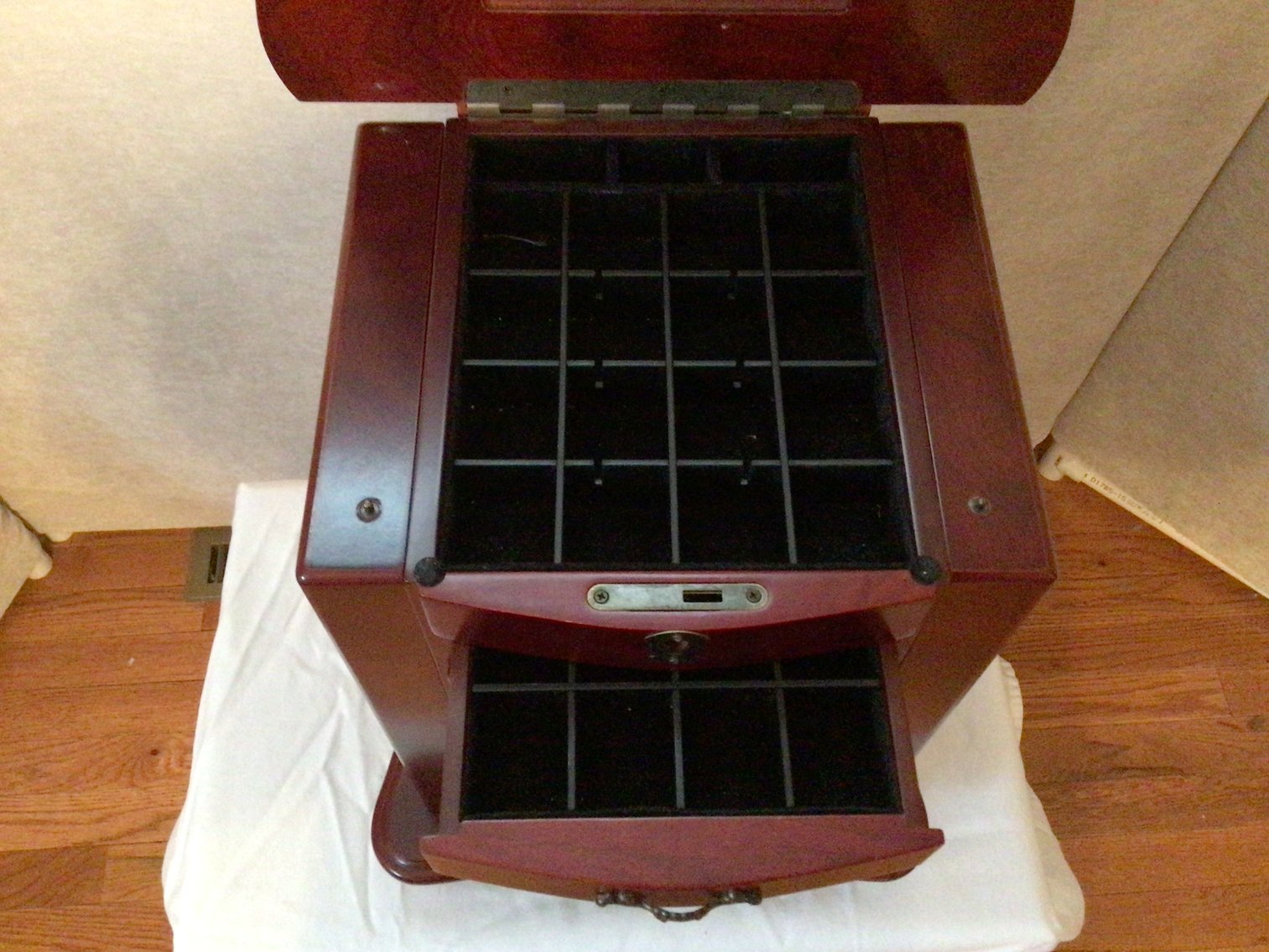 Image for Solid Cherry Jewelry Box