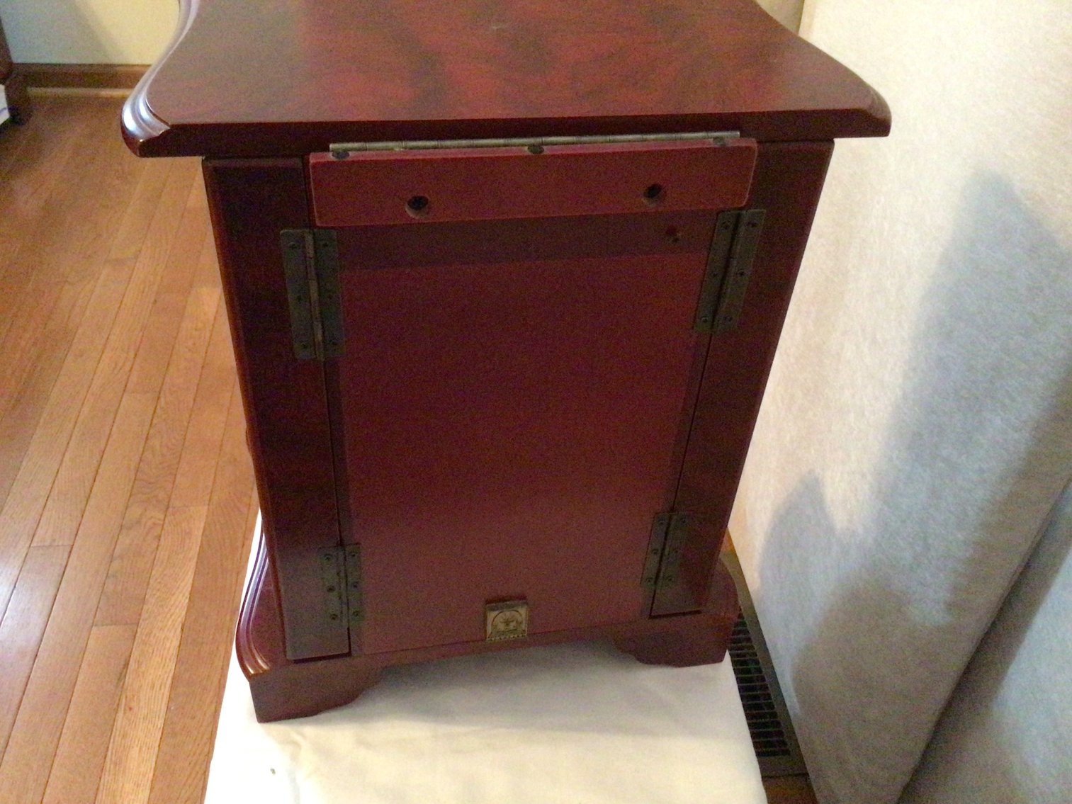 Image for Solid Cherry Jewelry Box