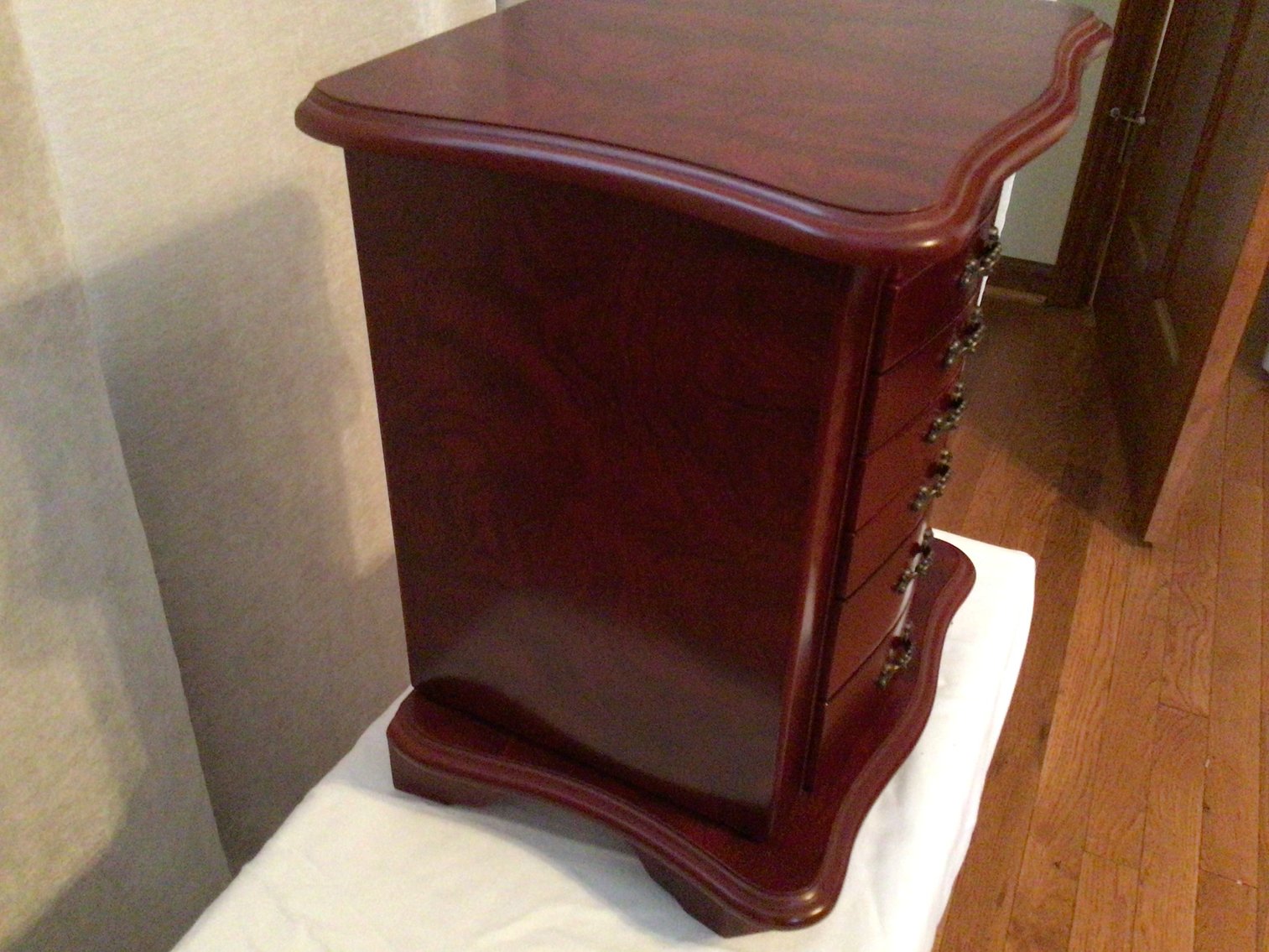 Image for Solid Cherry Jewelry Box