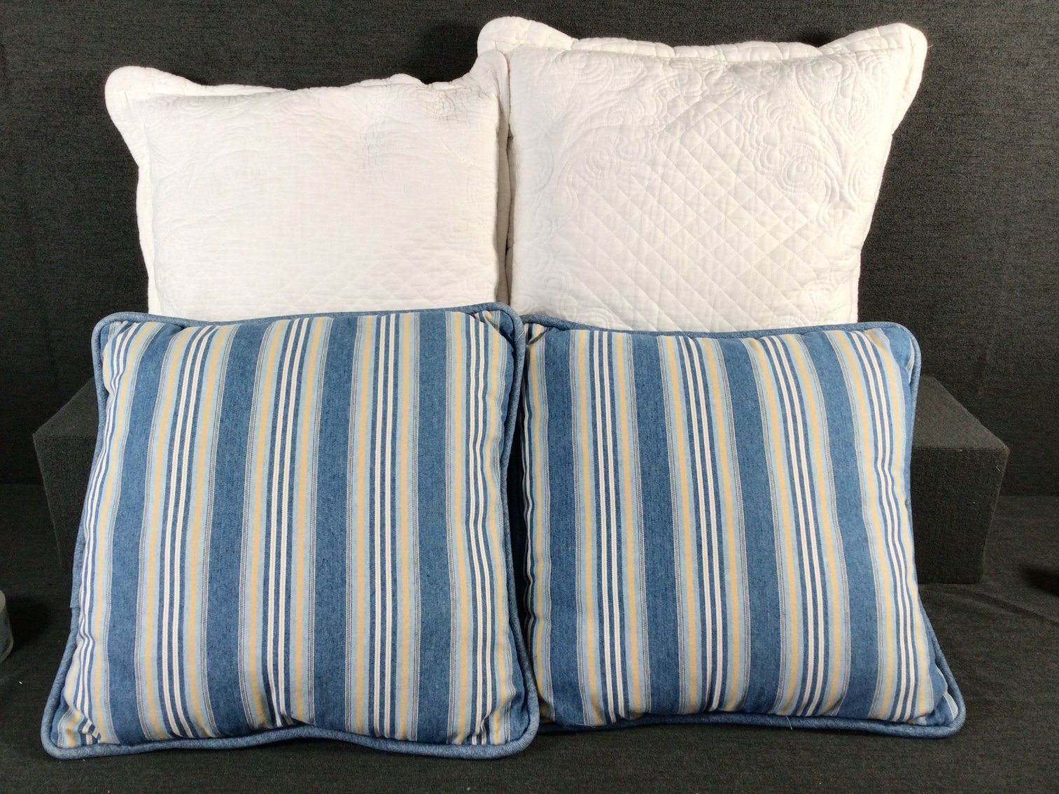 Image for 7 Decorative Pillows