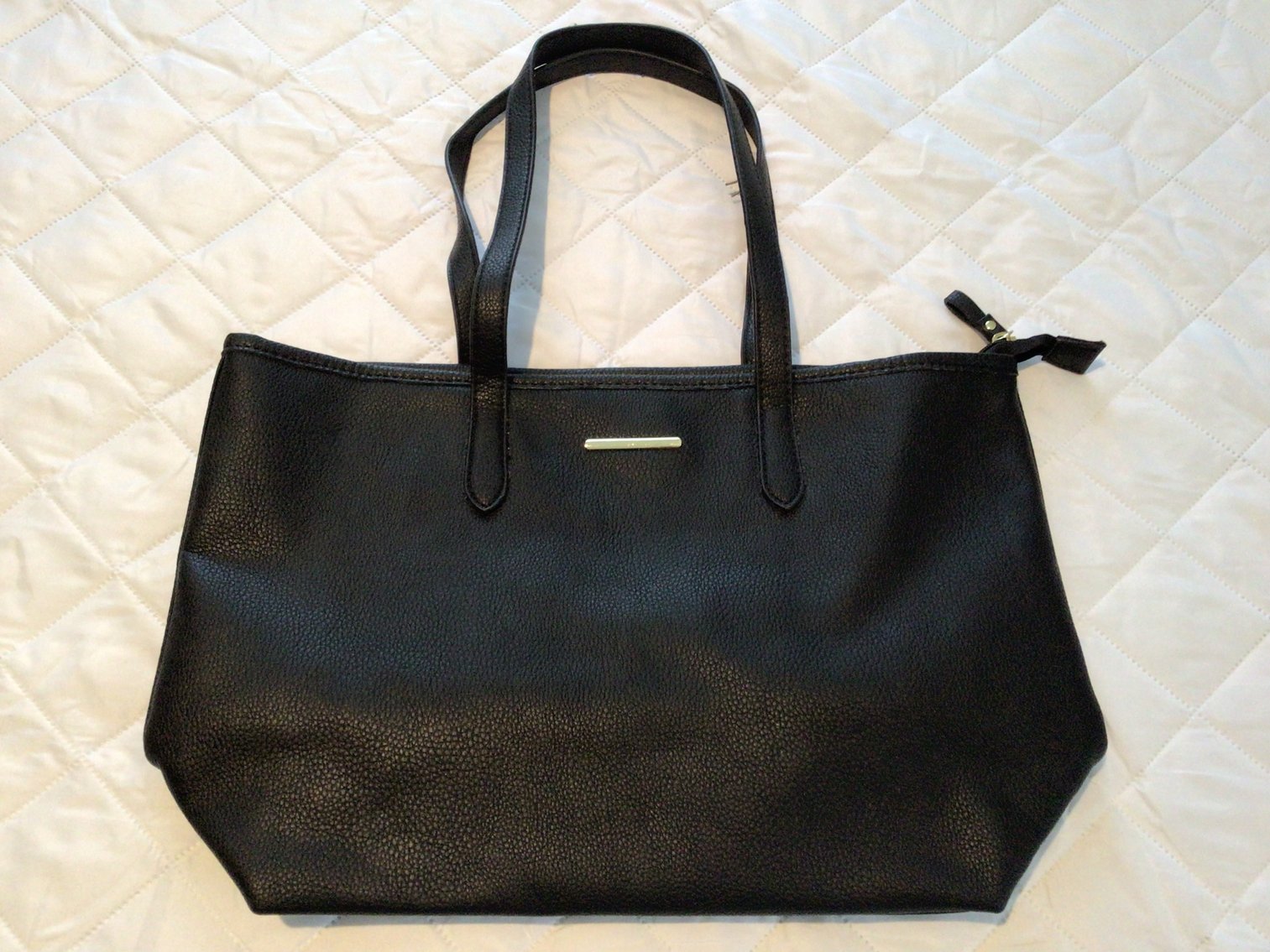 Image for Ladies’ Handbags and Scarves