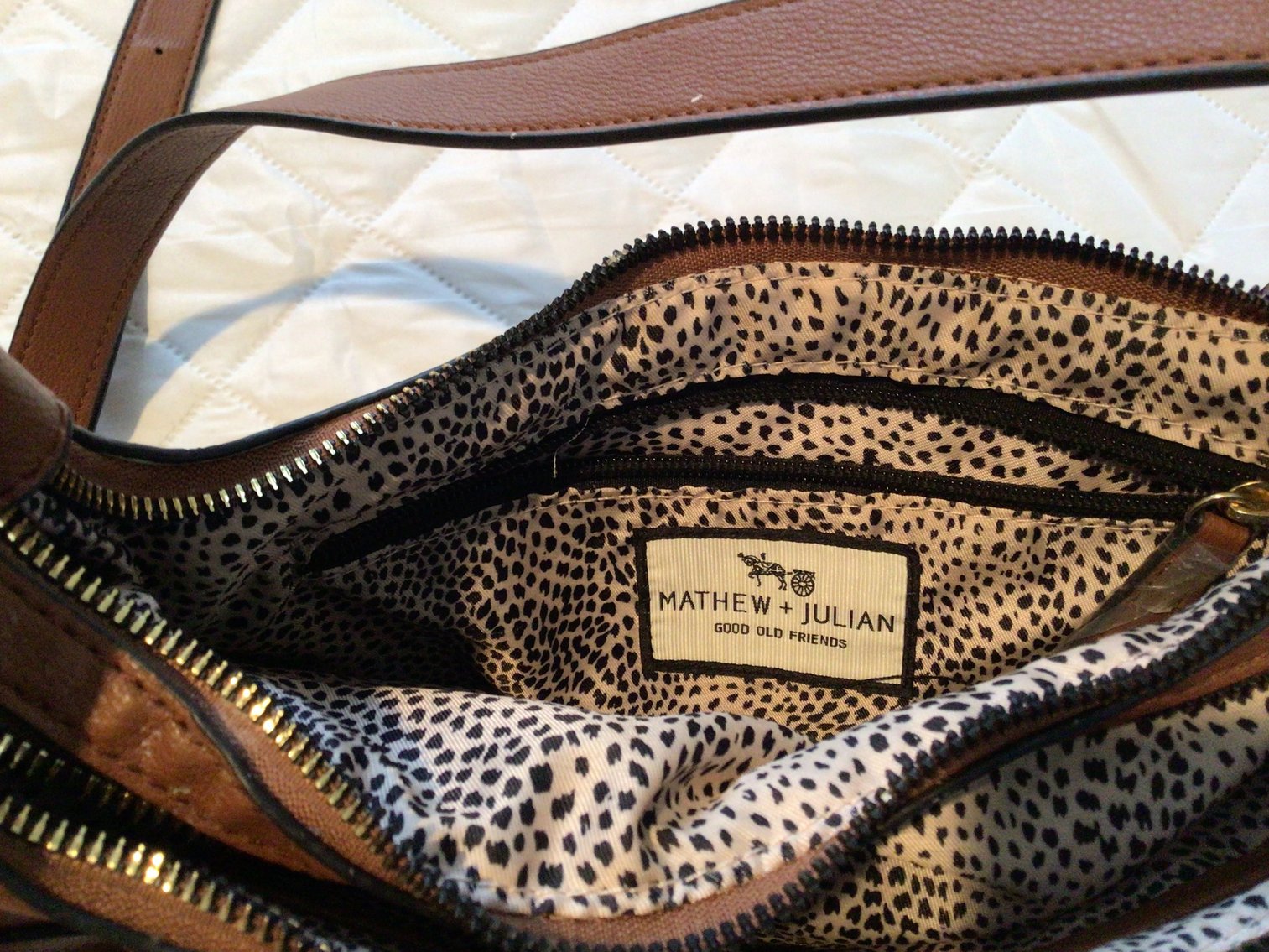 Image for Ladies’ Handbags and Scarves